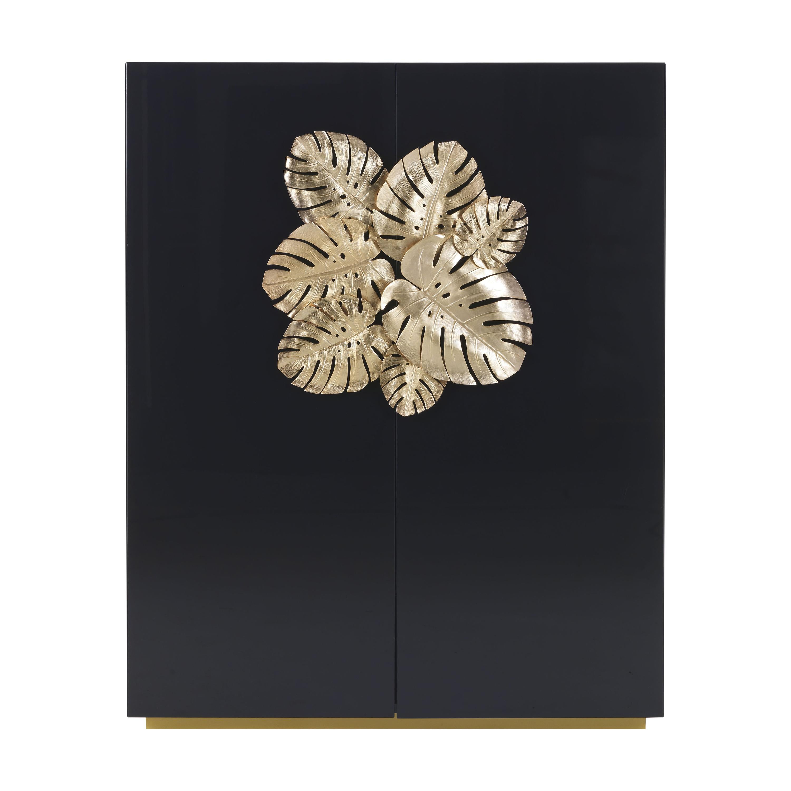21st Century Azingo Madia in Lacquered Wood by Roberto Cavalli Home Interiors