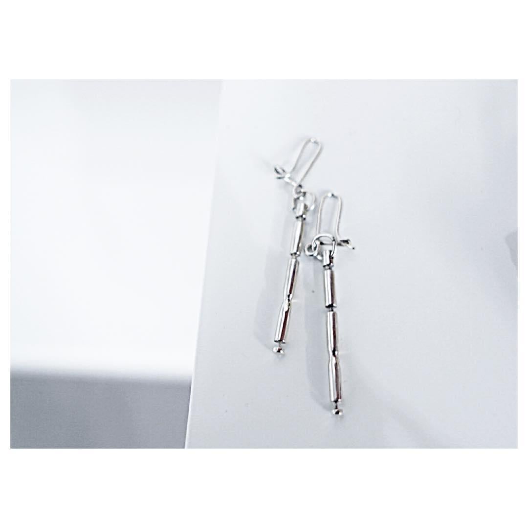 Contemporary MAUKE V JEWELRY Handcrafted Sterling Silver Earrings Totum For Sale