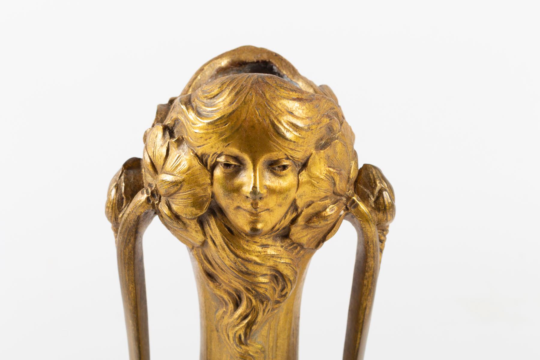 Maurel bronze vase, Art Nouveau, 1900
Measures: H 31cm, D 13cm.