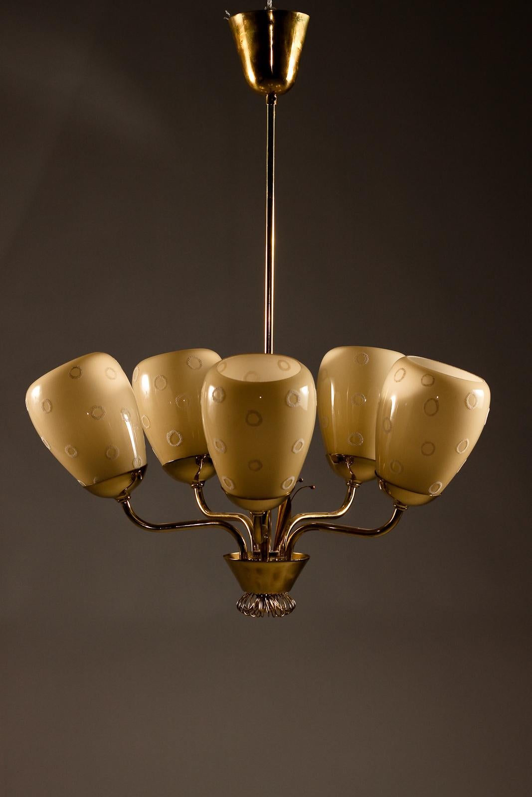 Mauri Almari, 1950's brass chandelier with hand-painted glass shades for Idman For Sale 3