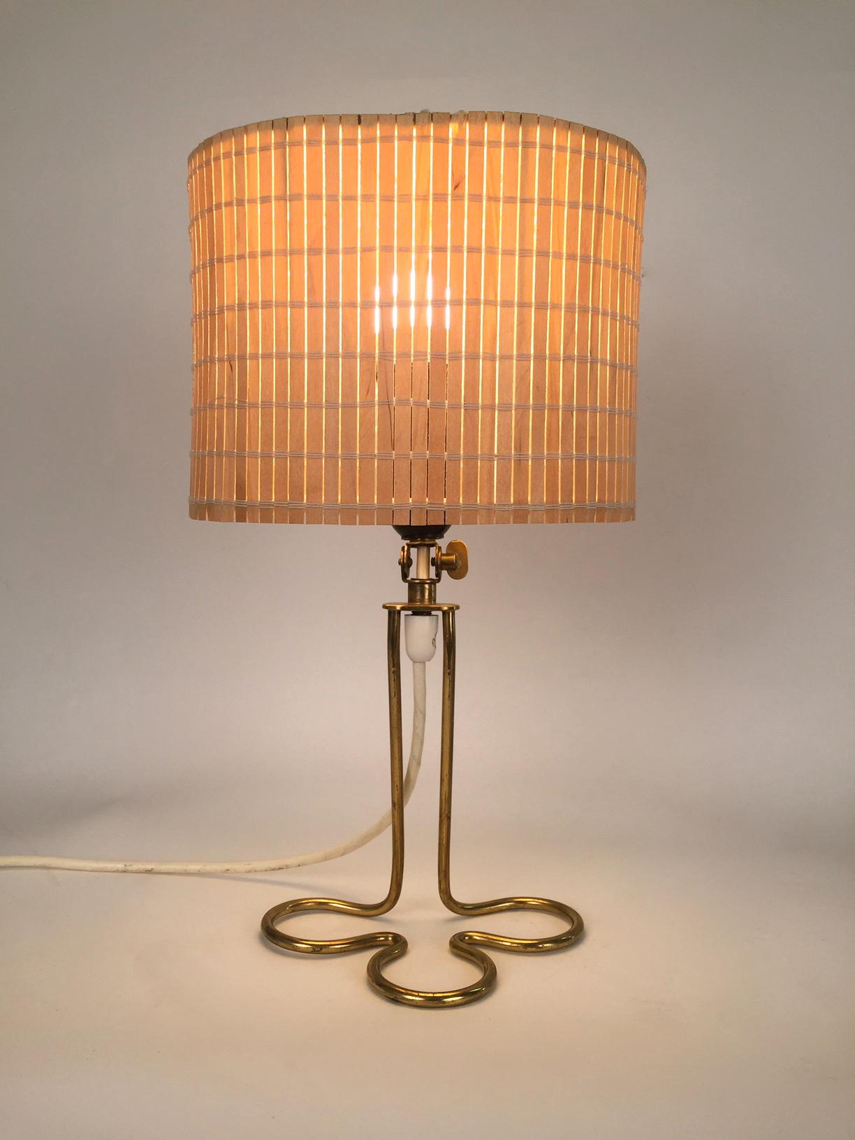 Mauri Almari Brass and Wooden Rods Table Lamp, 1950 1