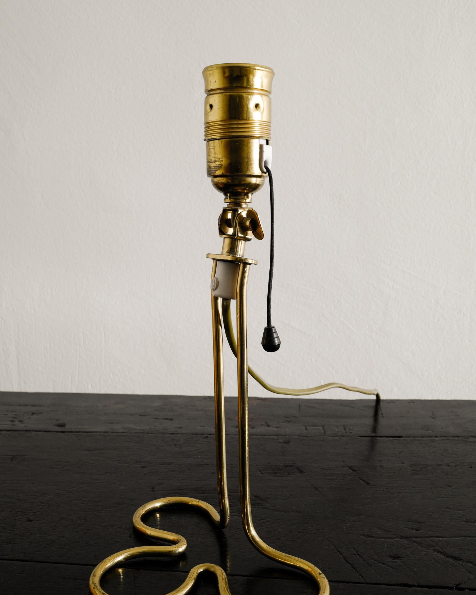 Mauri Almari Mid Century Brass Rattan Table Lamp Produced by Idman Finland 1950s 1