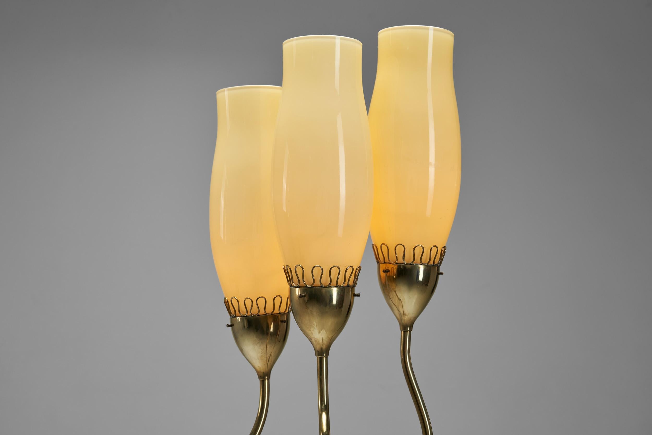 Lampadaire modèle 