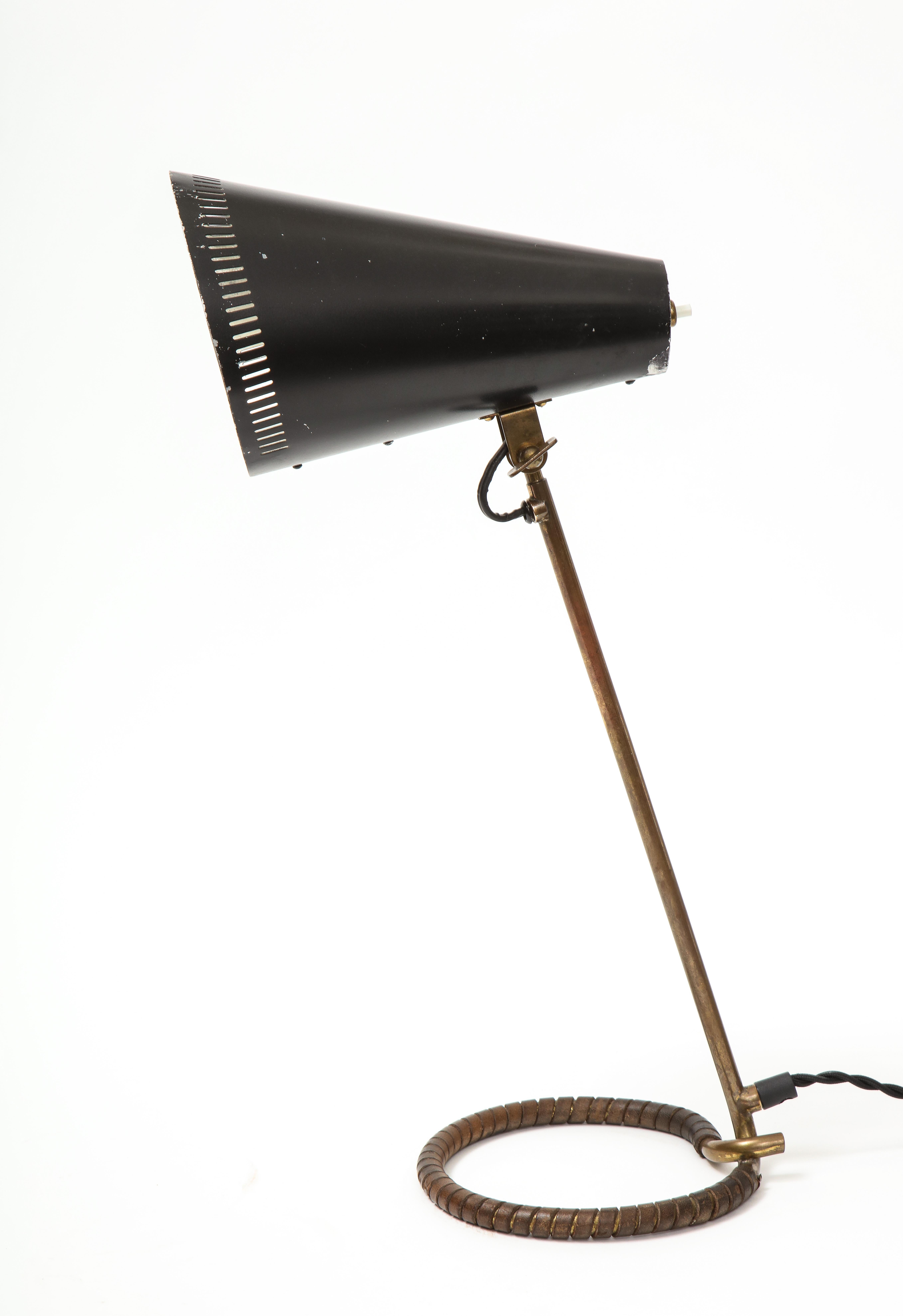 Mauri Almari Model K11-15 Table Lamp, Finland, circa 1950s 4