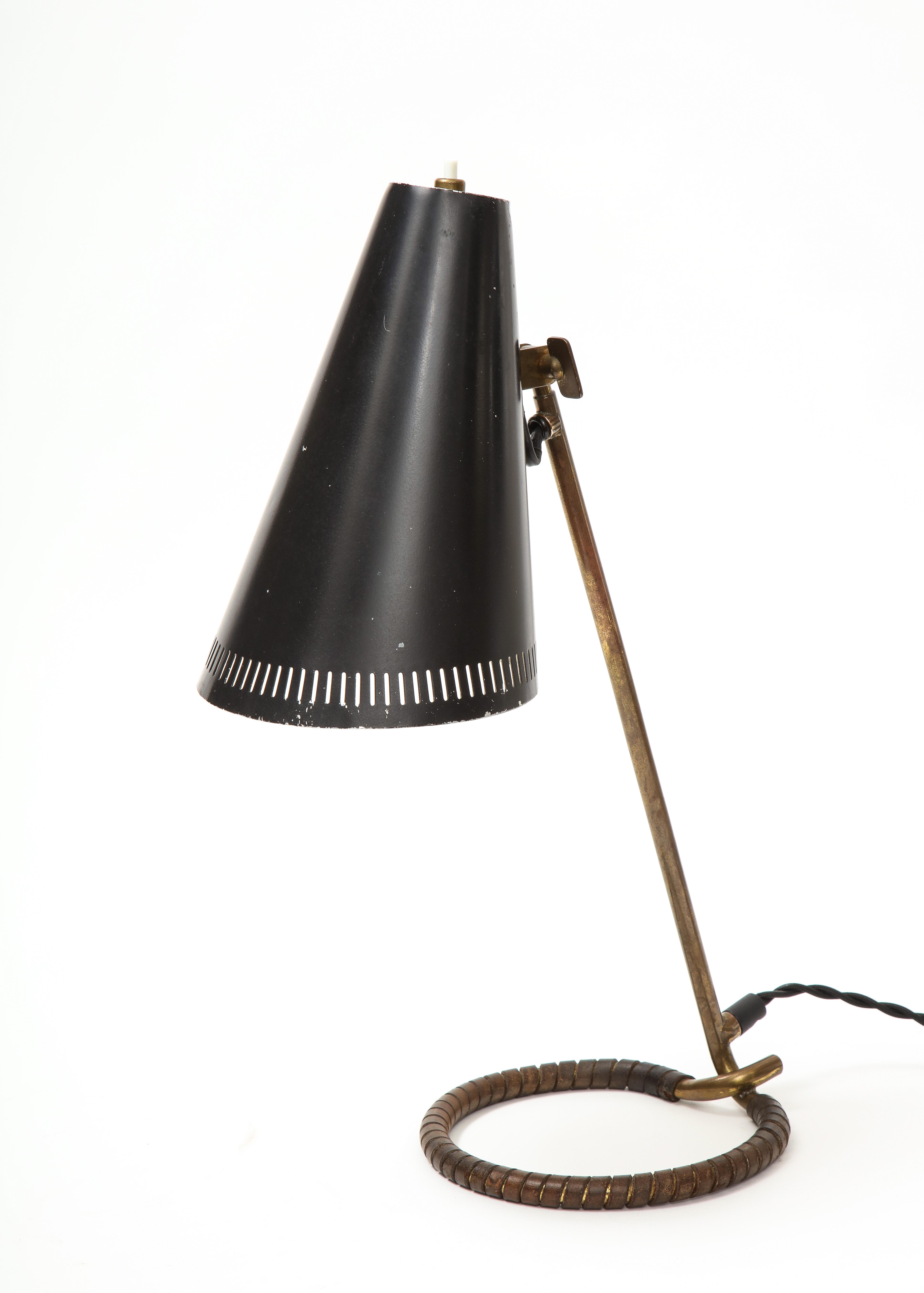 Mauri Almari Model K11-15 Table Lamp, Finland, circa 1950s 2