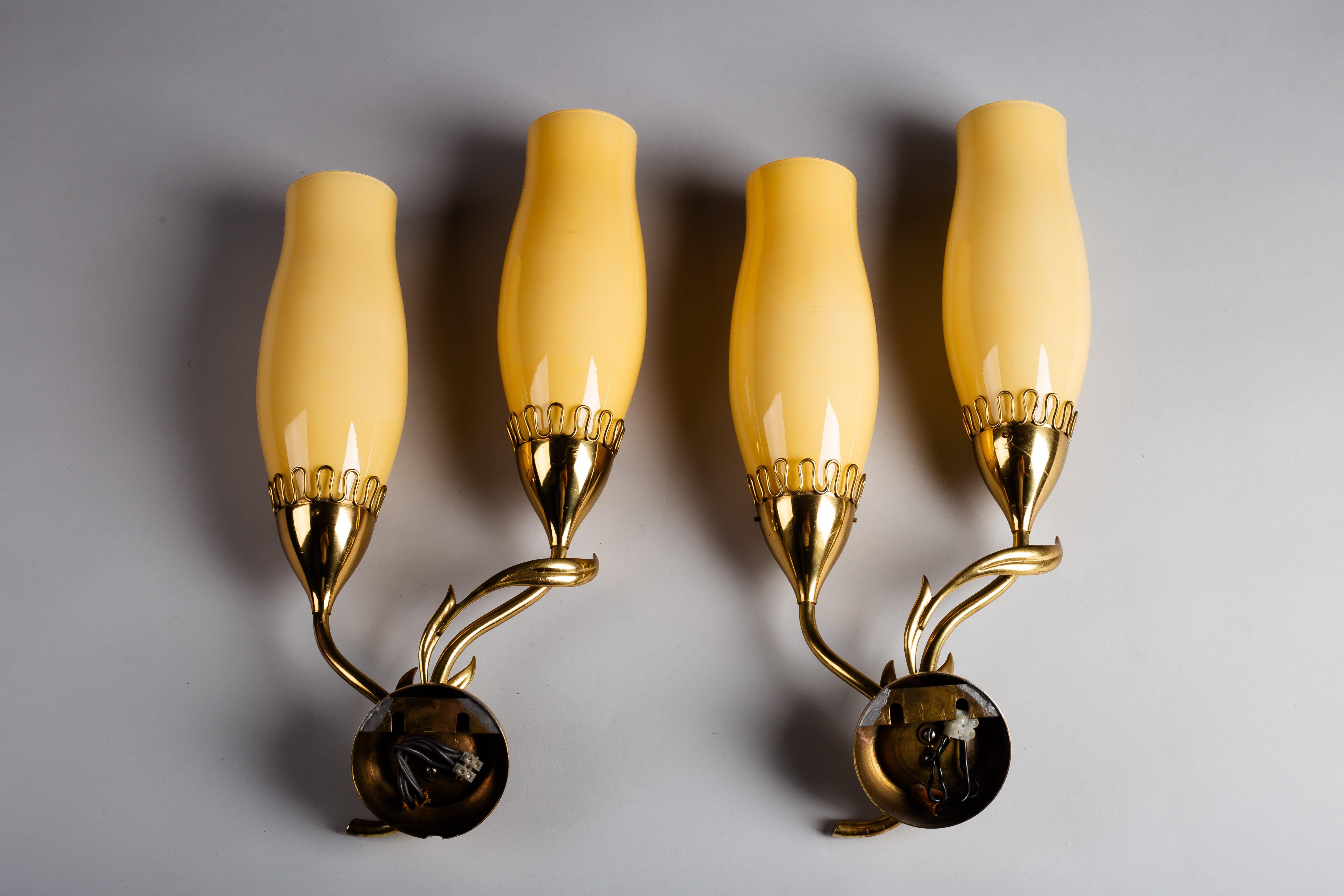 Mauri Almari, pair of mid-century modern brass wall sconces for Idman Oy 3