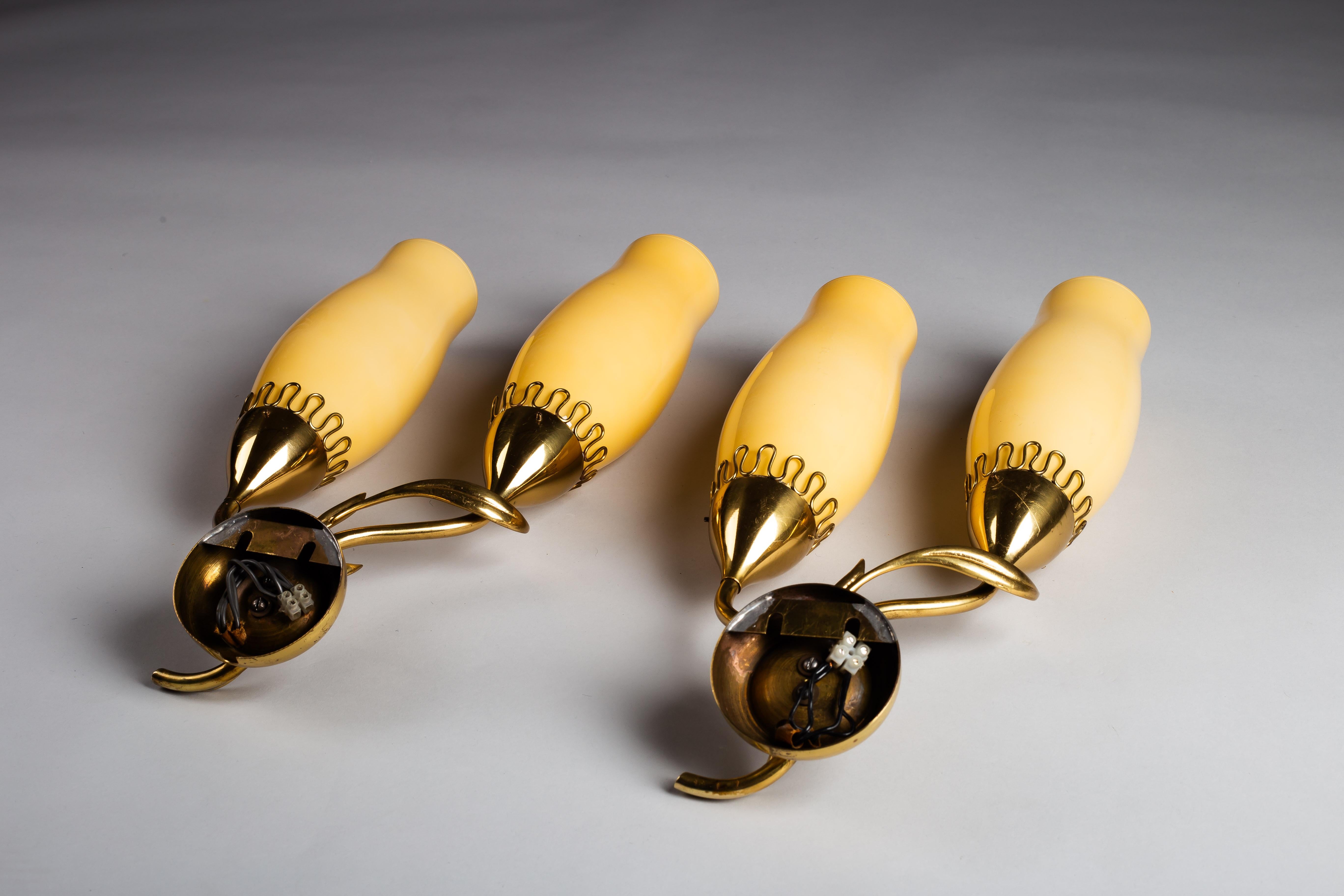 Mauri Almari, pair of mid-century modern brass wall sconces for Idman Oy 4