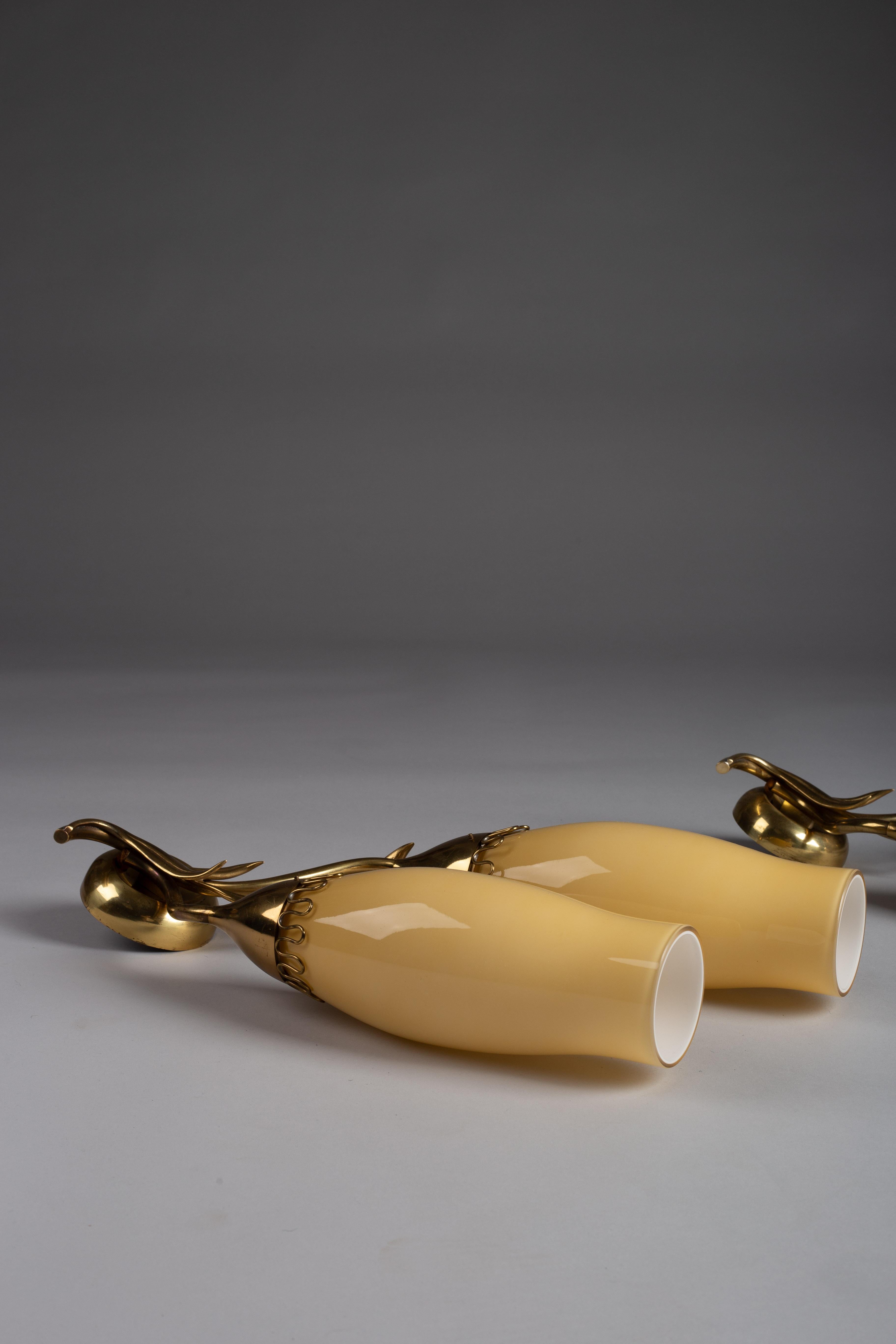 Finnish Mauri Almari, pair of mid-century modern brass wall sconces for Idman Oy