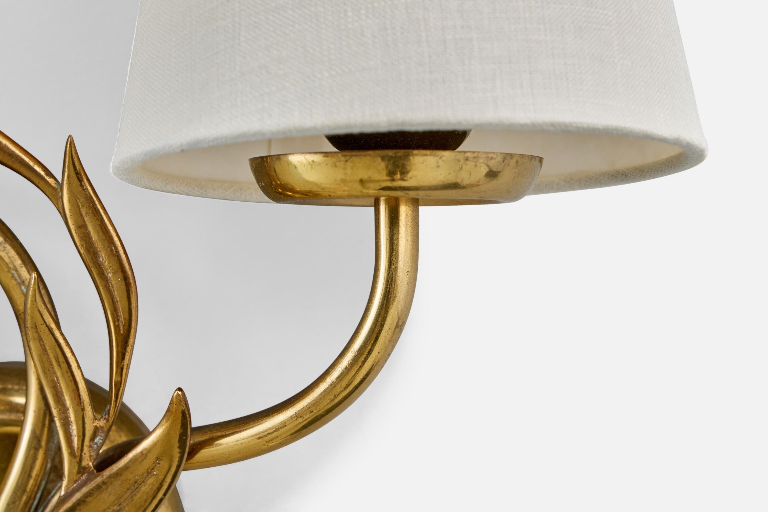 Mauri Almari, Wall Lights, Brass, Fabric, Finland, 1950s For Sale 2