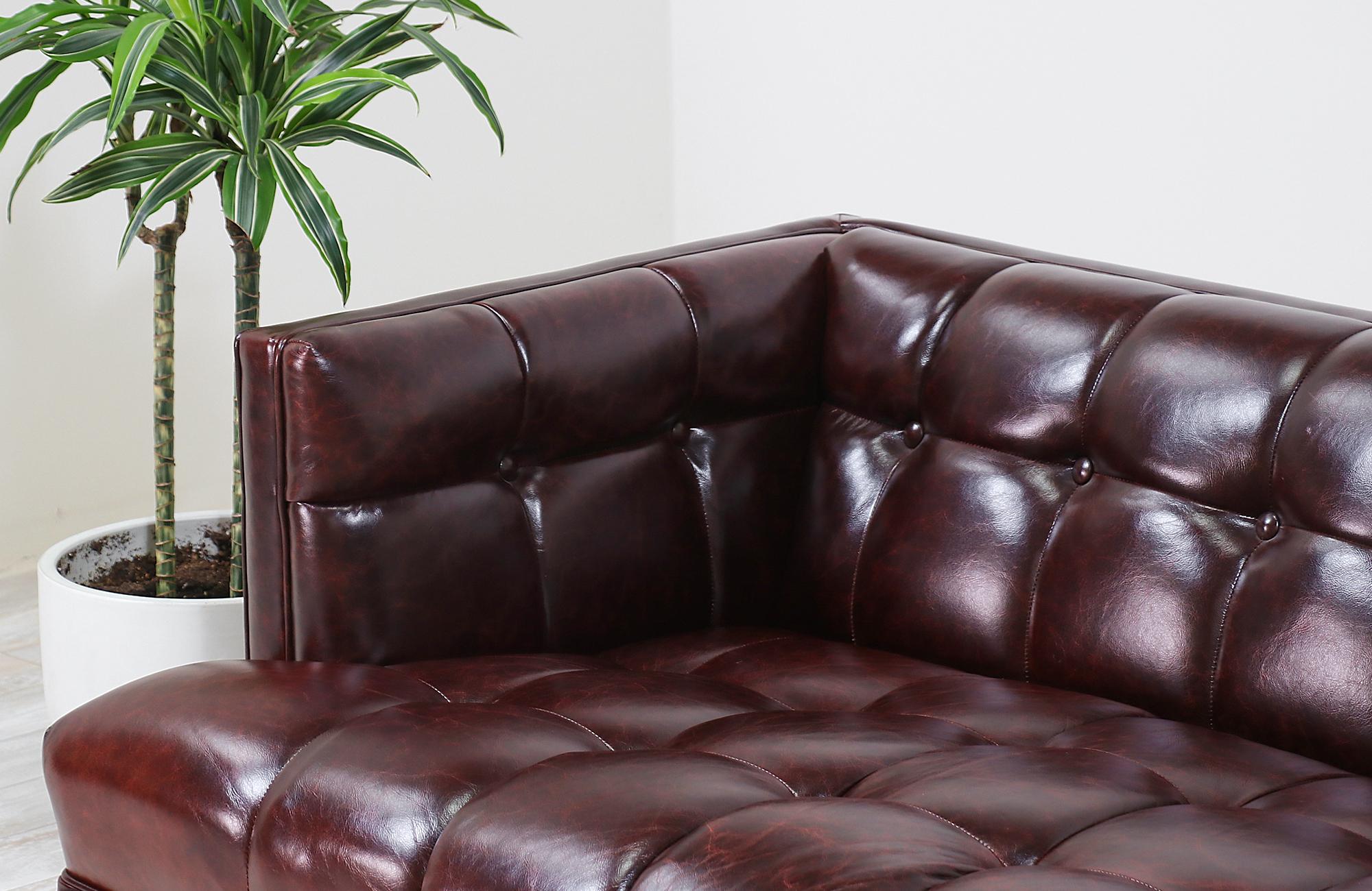 Maurice Bailey Biscuit-Tufted Leather Sofa for Monteverdi-Young In Excellent Condition In Los Angeles, CA