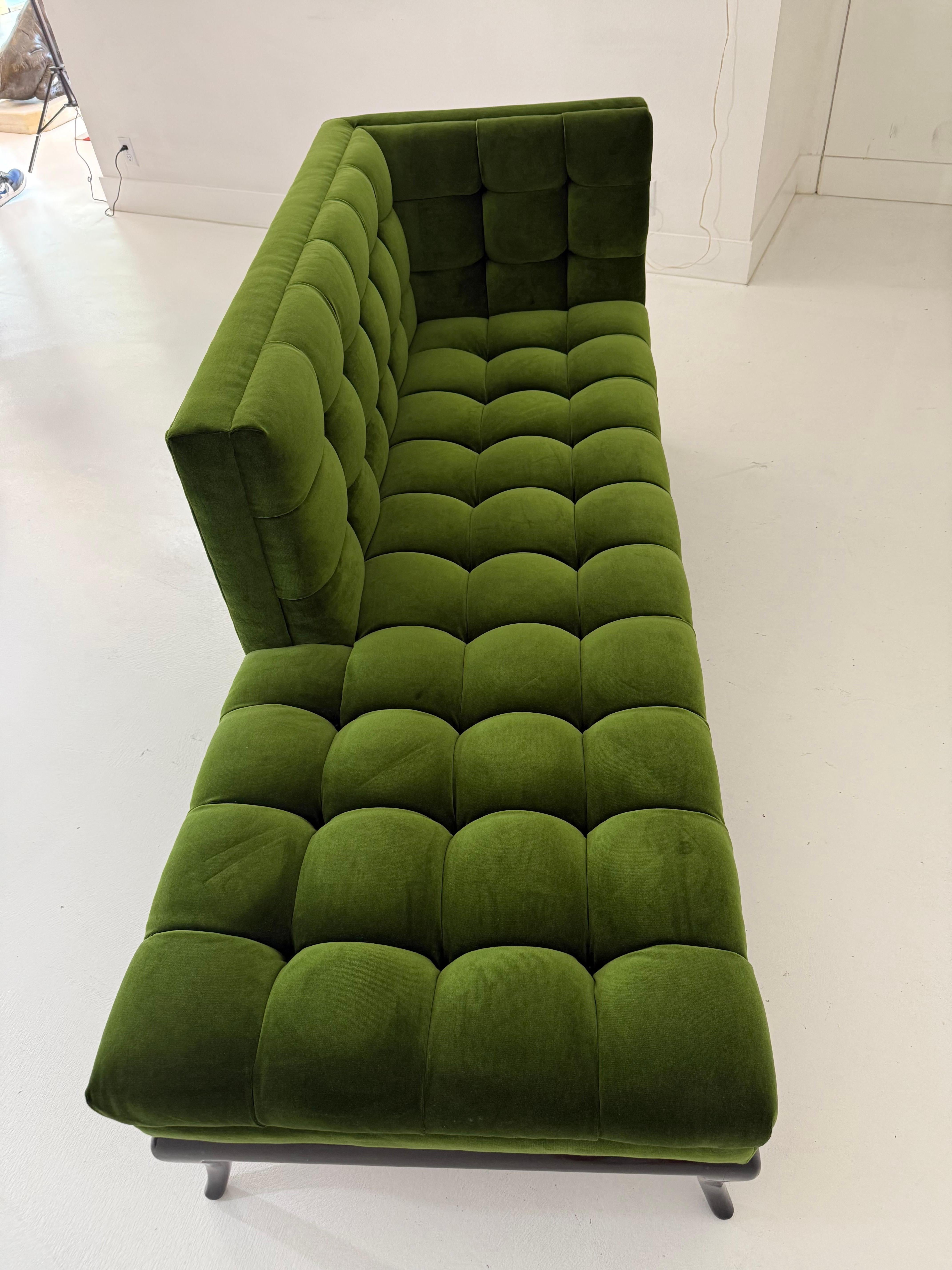 Sillón Maurice Bailey para Monteverdi-Young, base espresso, recién restaurado en venta 4