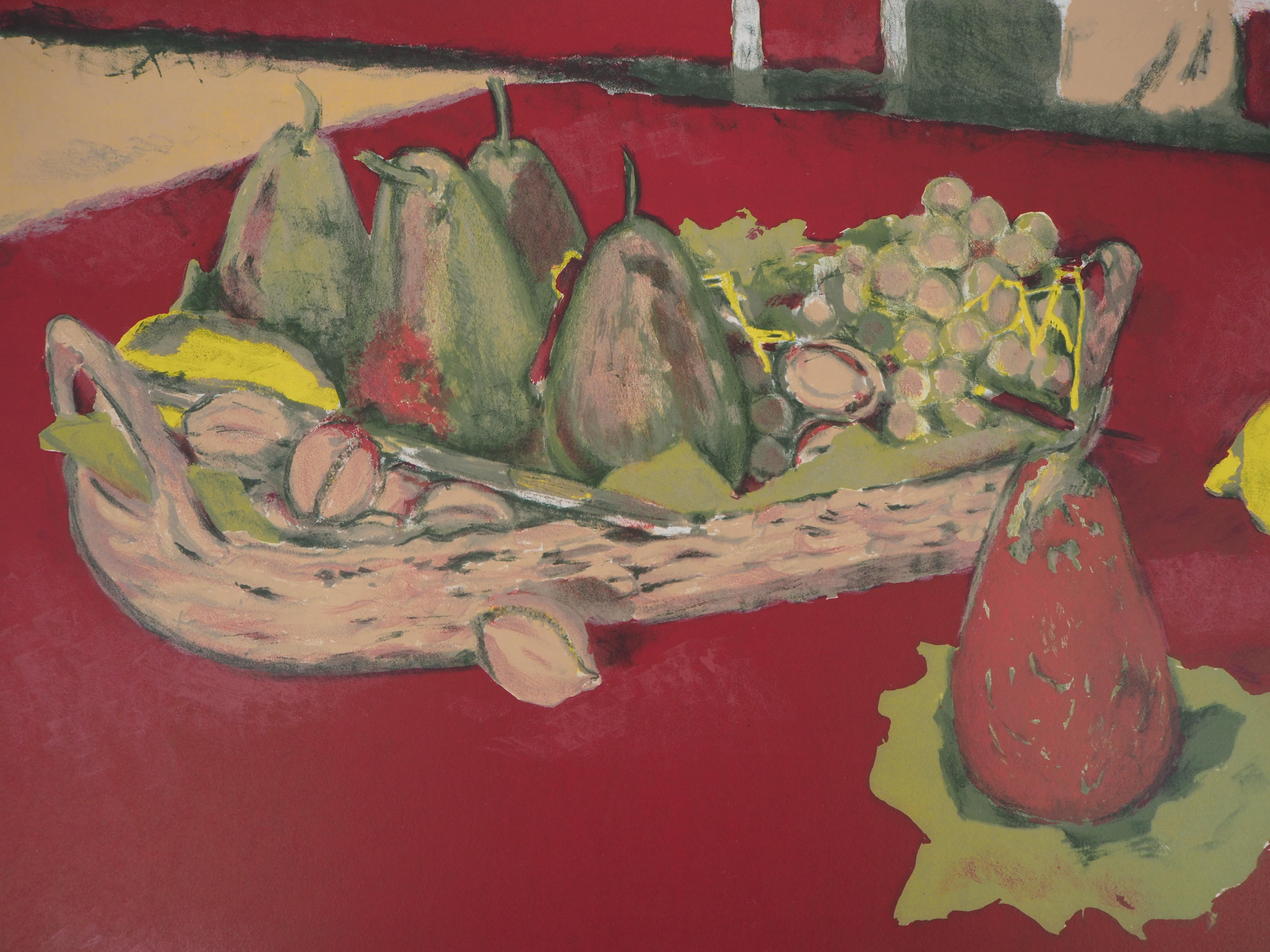 Naturaleza muerta con peras y grappes - Litografía original, Firmada a mano - Print Moderno de Maurice Brianchon
