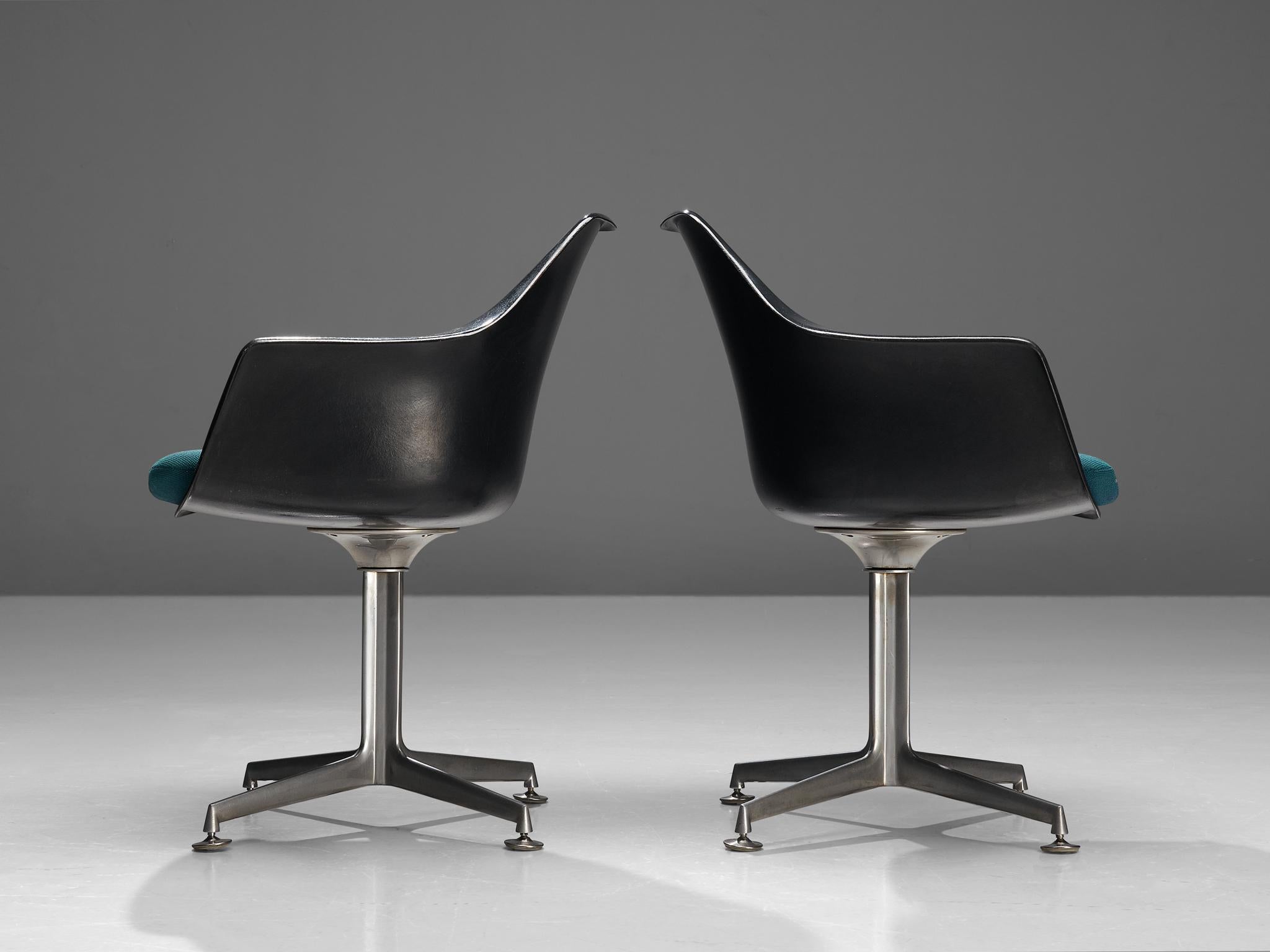 Milieu du XXe siècle Ensemble de six chaises pivotantes Maurice Burke pour Arkana en fibre de verre et métal en vente