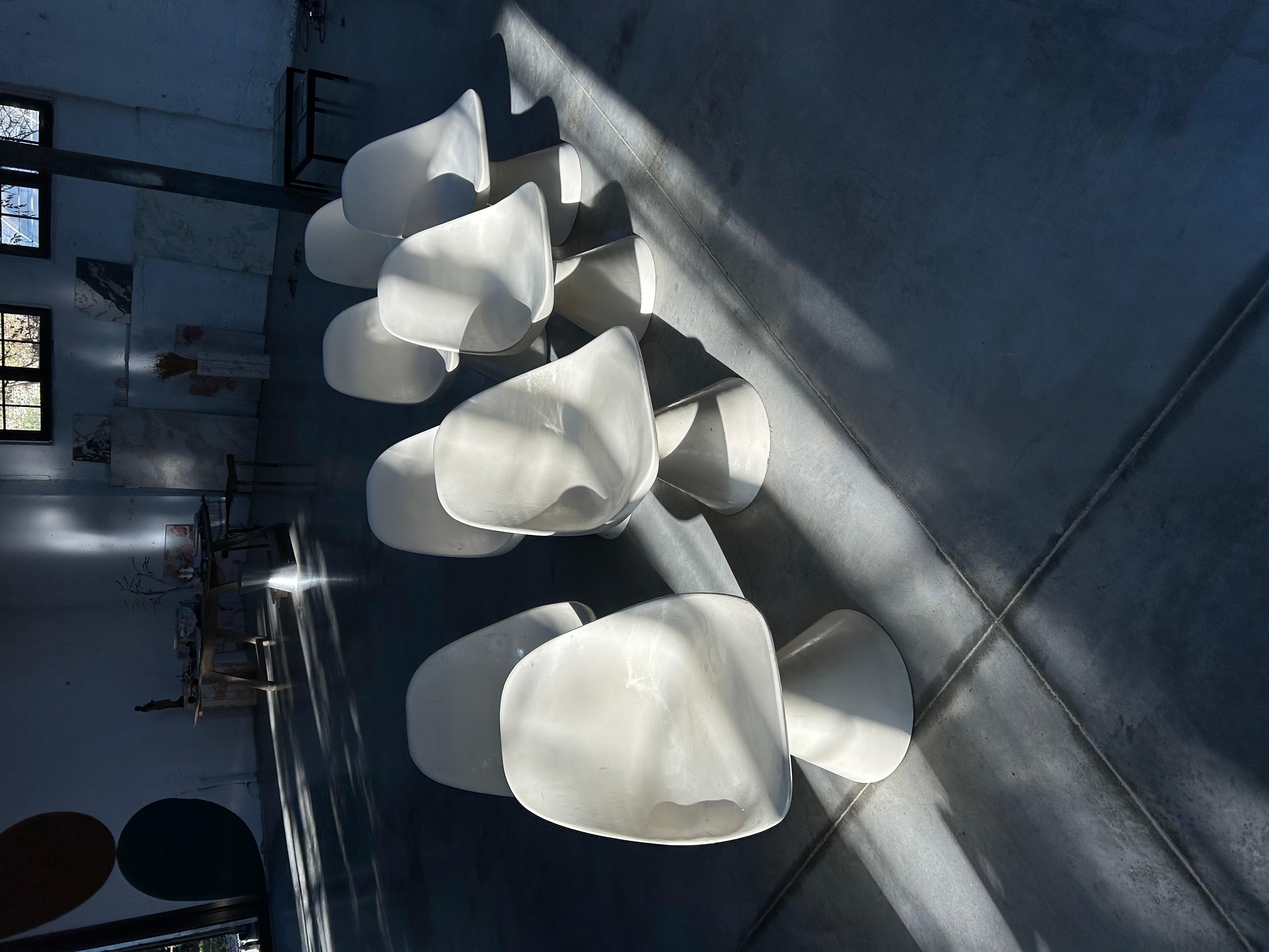Maurice Burke - Set di 8 sedie Mushroom in vendita 2