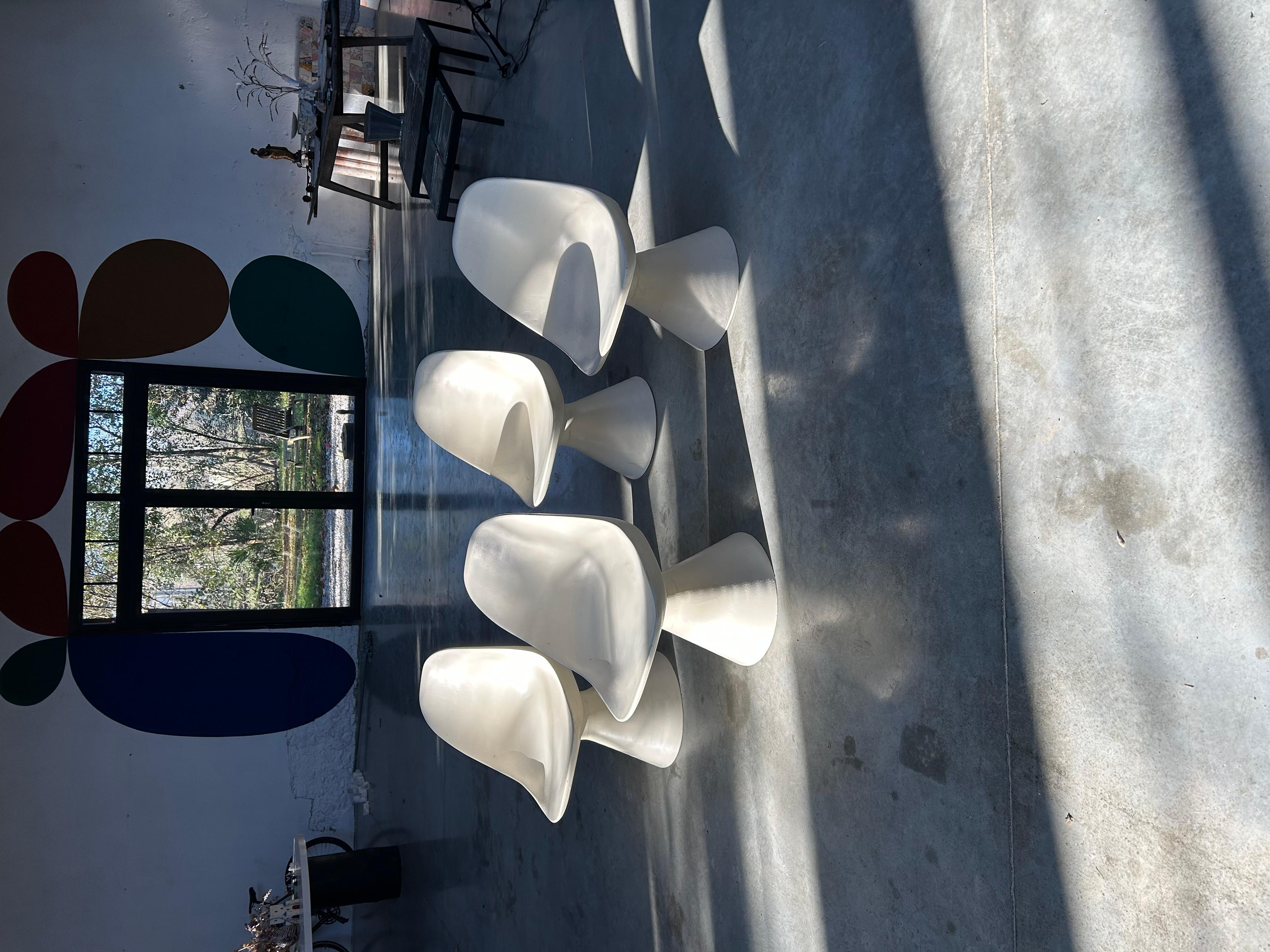 Maurice Burke - Set di 8 sedie Mushroom in vendita 3