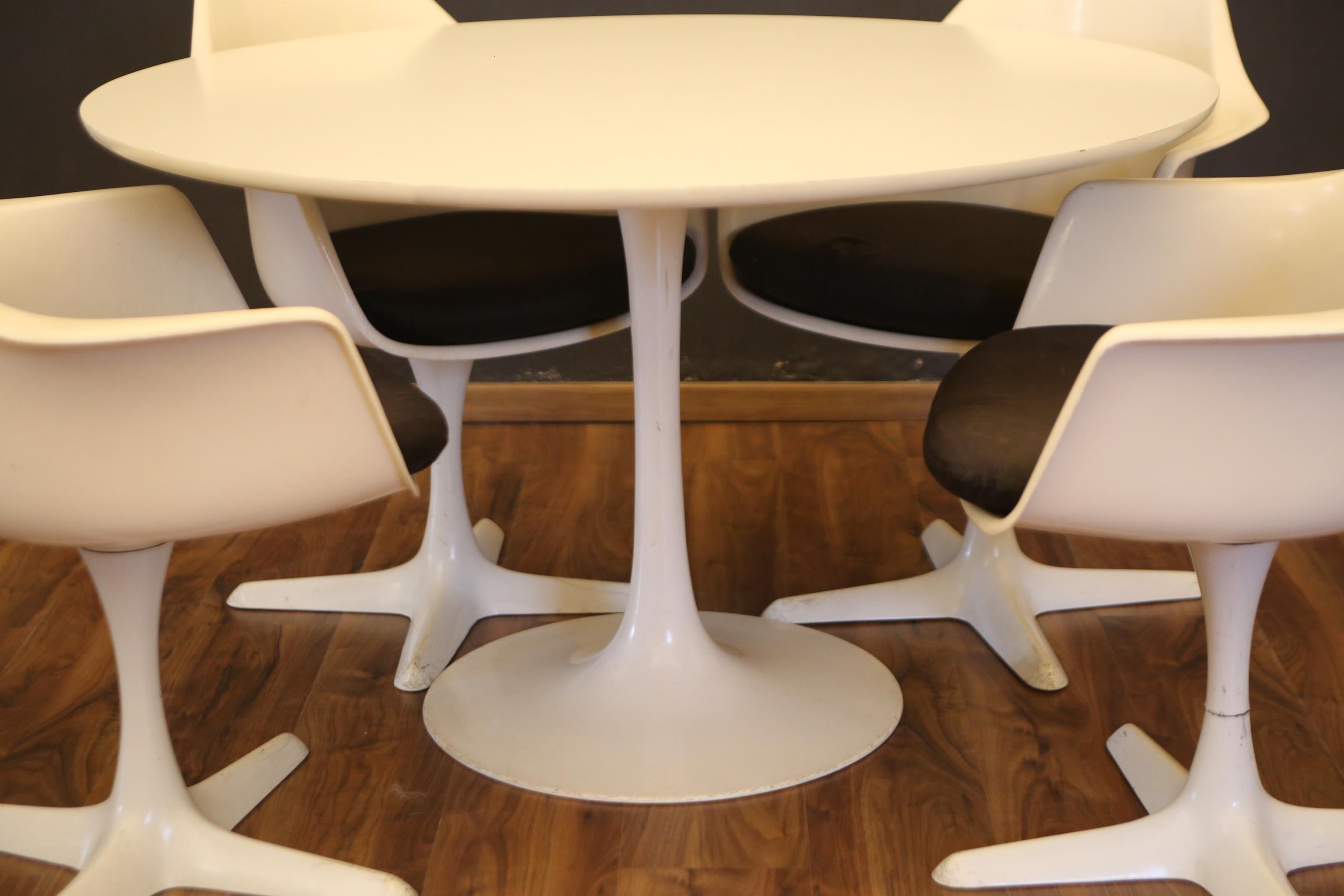 Restored Mid-Century Modern Saarinen Style Oak Top Round Gaming Table With  4 Burke Tulip Chairs