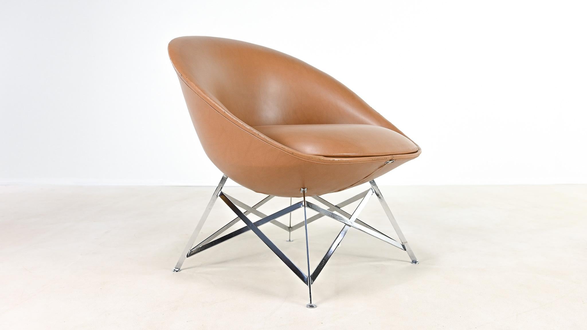 Maurice Calka, rare “Tour Eiffel” K1 chair. France, c. 1966 For Sale 6