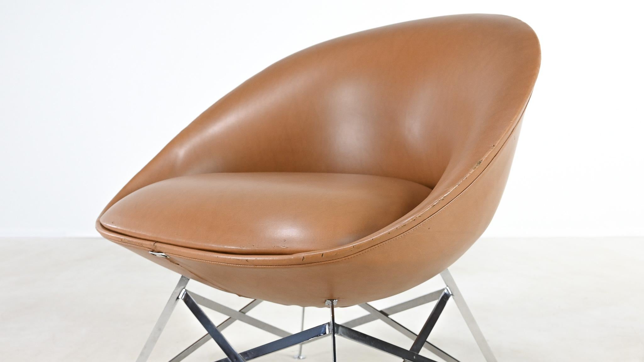 Maurice Calka, rare “Tour Eiffel” K1 chair. France, c. 1966 For Sale 1