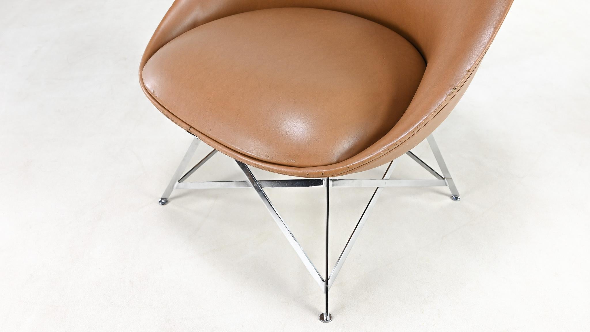 Maurice Calka, rare “Tour Eiffel” K1 chair. France, c. 1966 For Sale 2