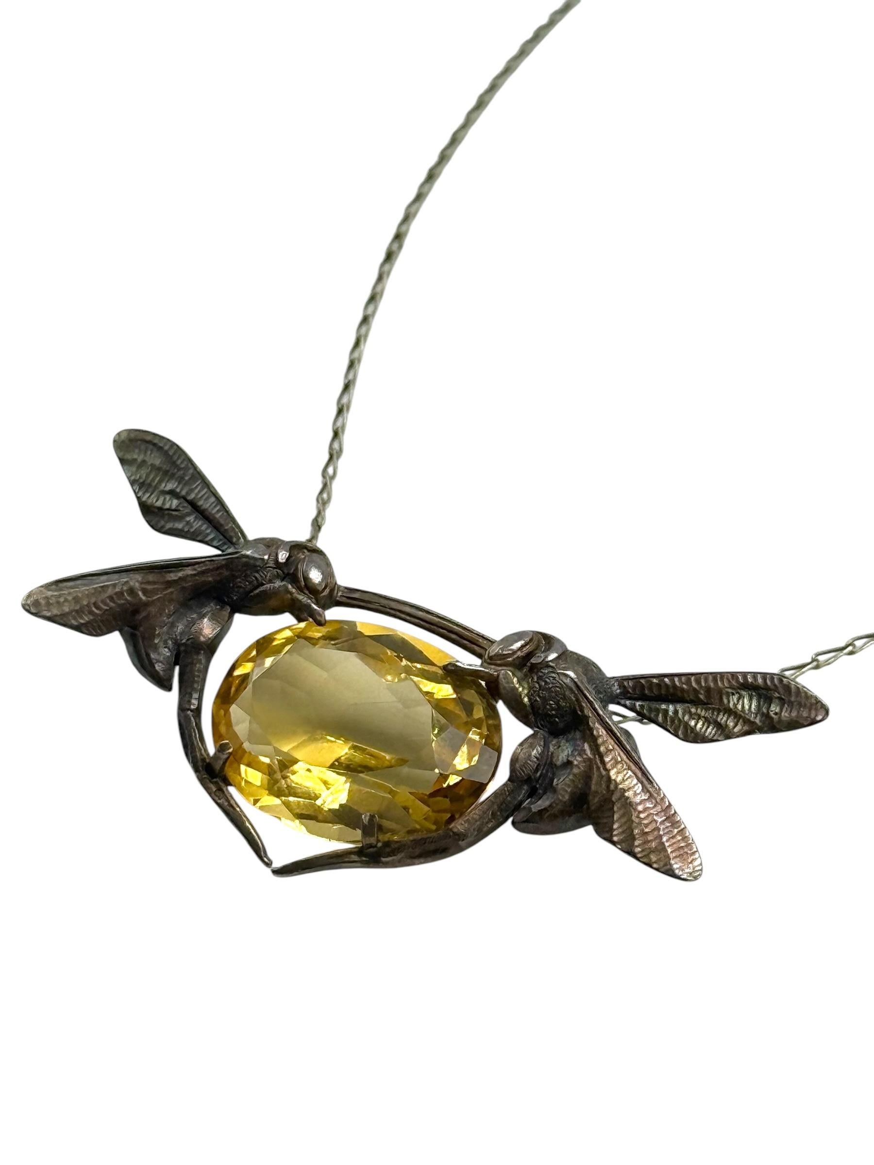 Taglio ovale Maurice Daurat Collana Art Nouveau in argento sterling con citrino e libellula in vendita
