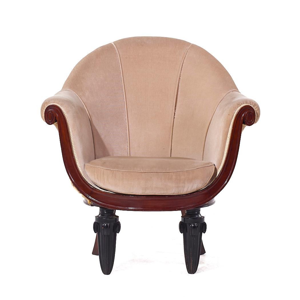 Maurice Dufrêne French Mahogany Art Deco Lounge Chair

This lounge chair measures: 31 wide x 25 deep x 34 high, with a seat height of 16 and arm height/chair clearance 25 inches

We take our photos in a controlled lighting studio to show as much