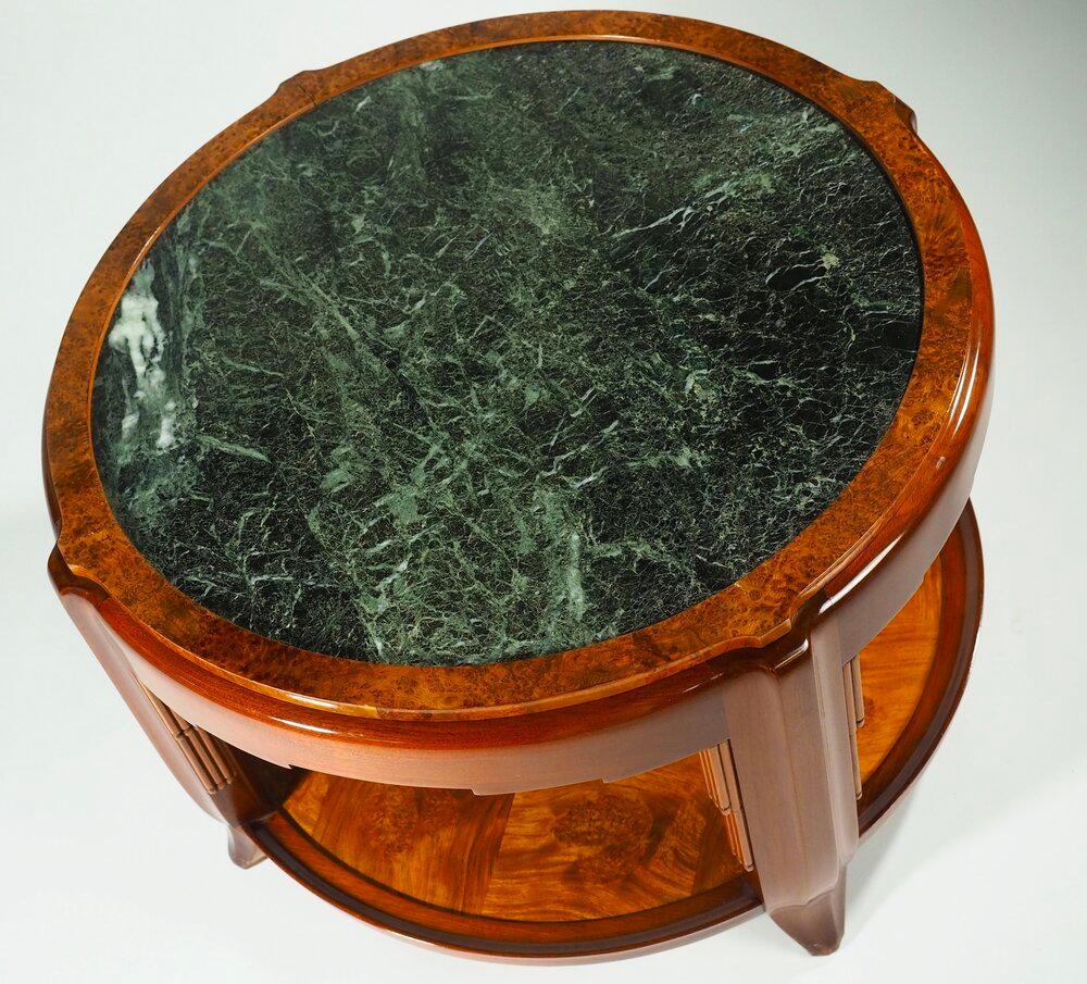 Art déco Table basse ronde Maurice Dufrene avec plateau en marbre en vente