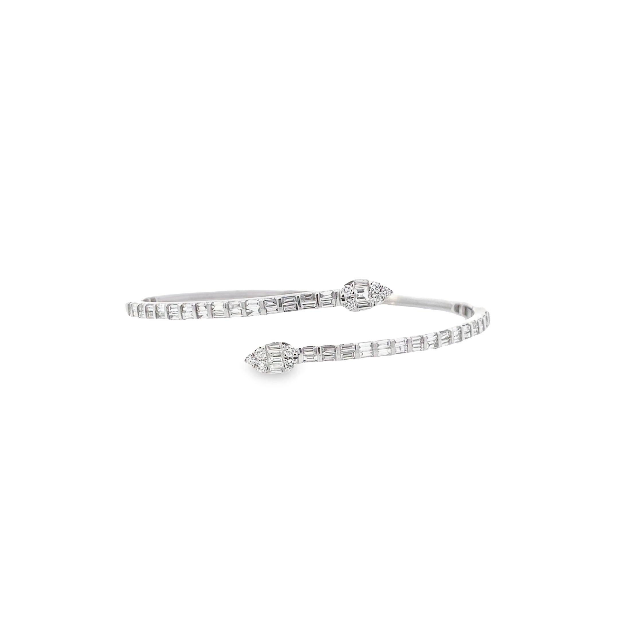 Taglio baguette Maurice Fine Jewelry - Bracciale con diamanti baguette in vendita