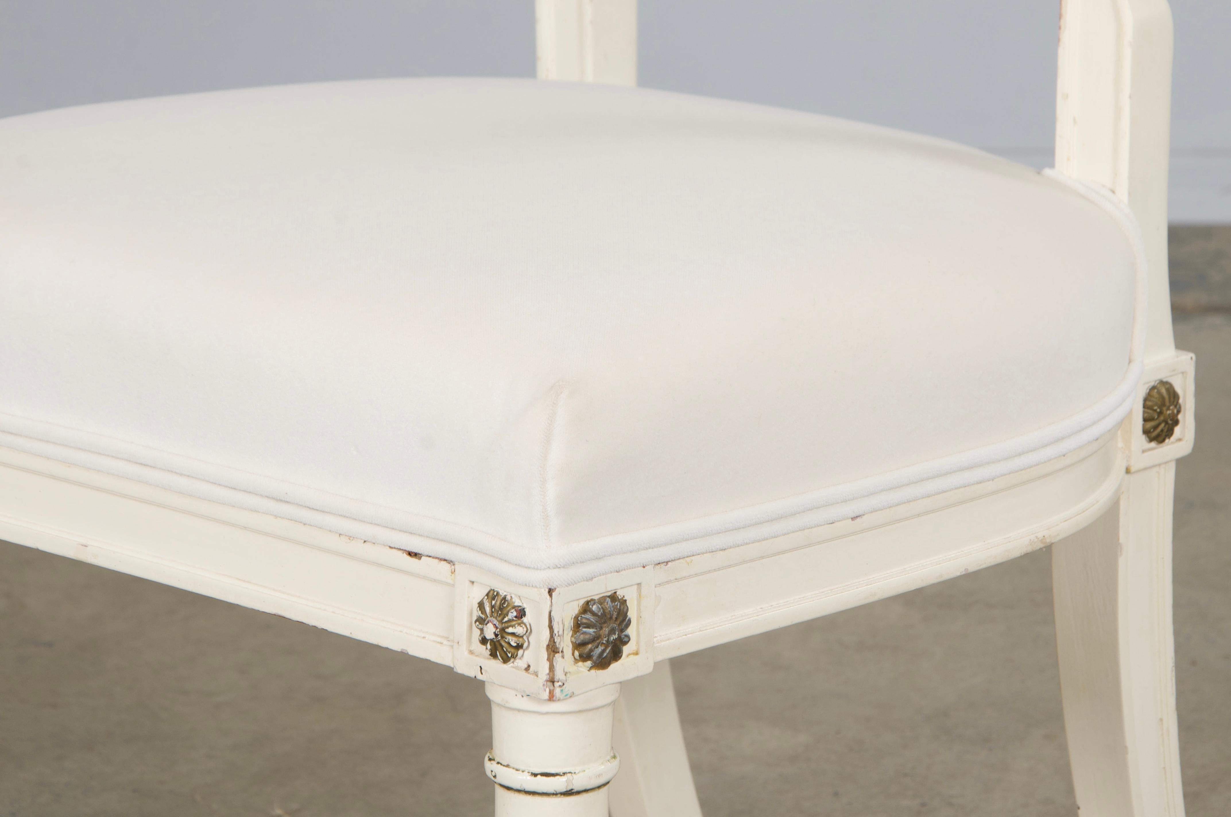 Six French Neoclassical Dining Chairs in Off-White Velvet by Maurice Hirsch For Sale 8
