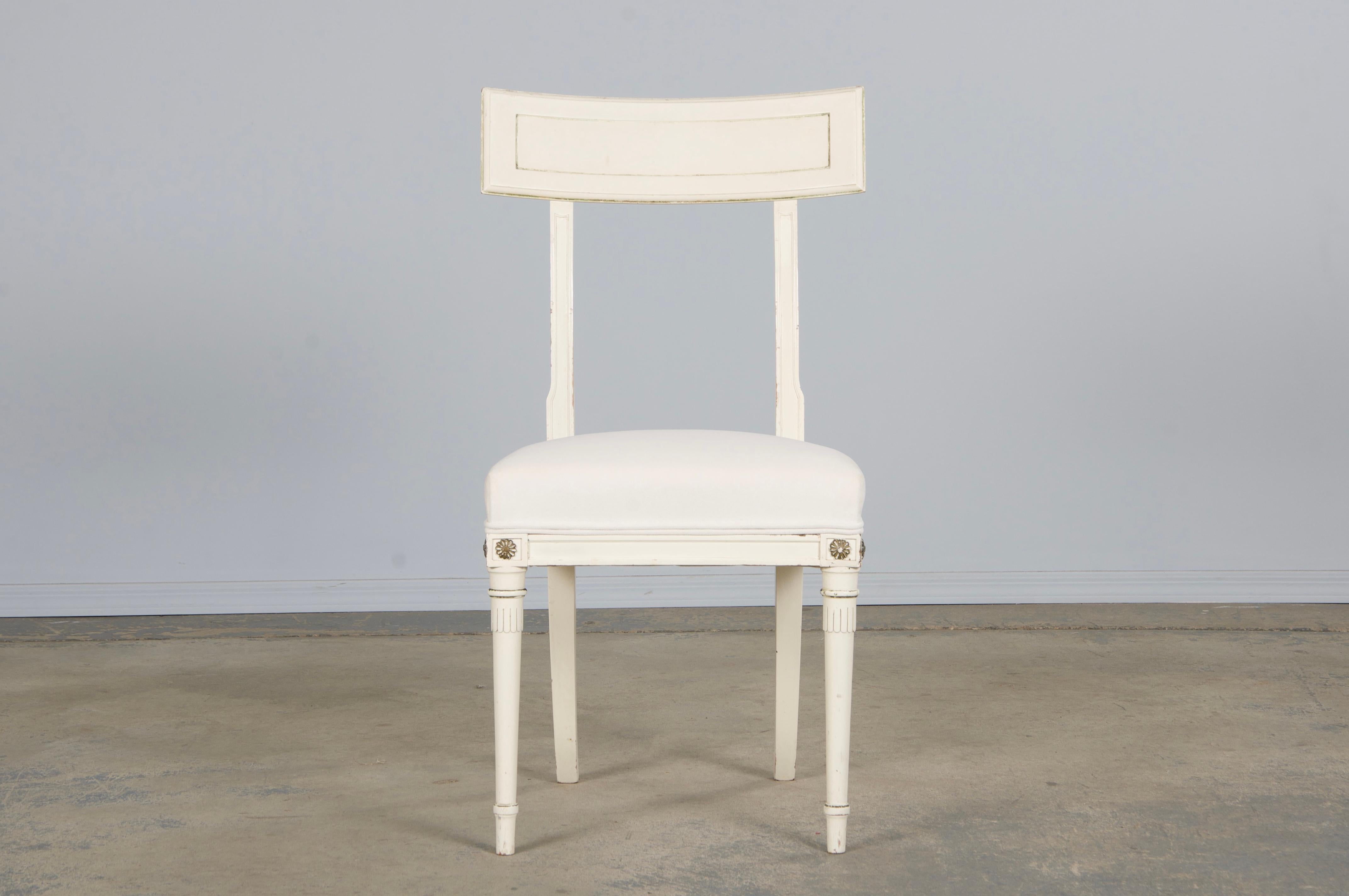 Six French Neoclassical Dining Chairs in Off-White Velvet by Maurice Hirsch For Sale 11
