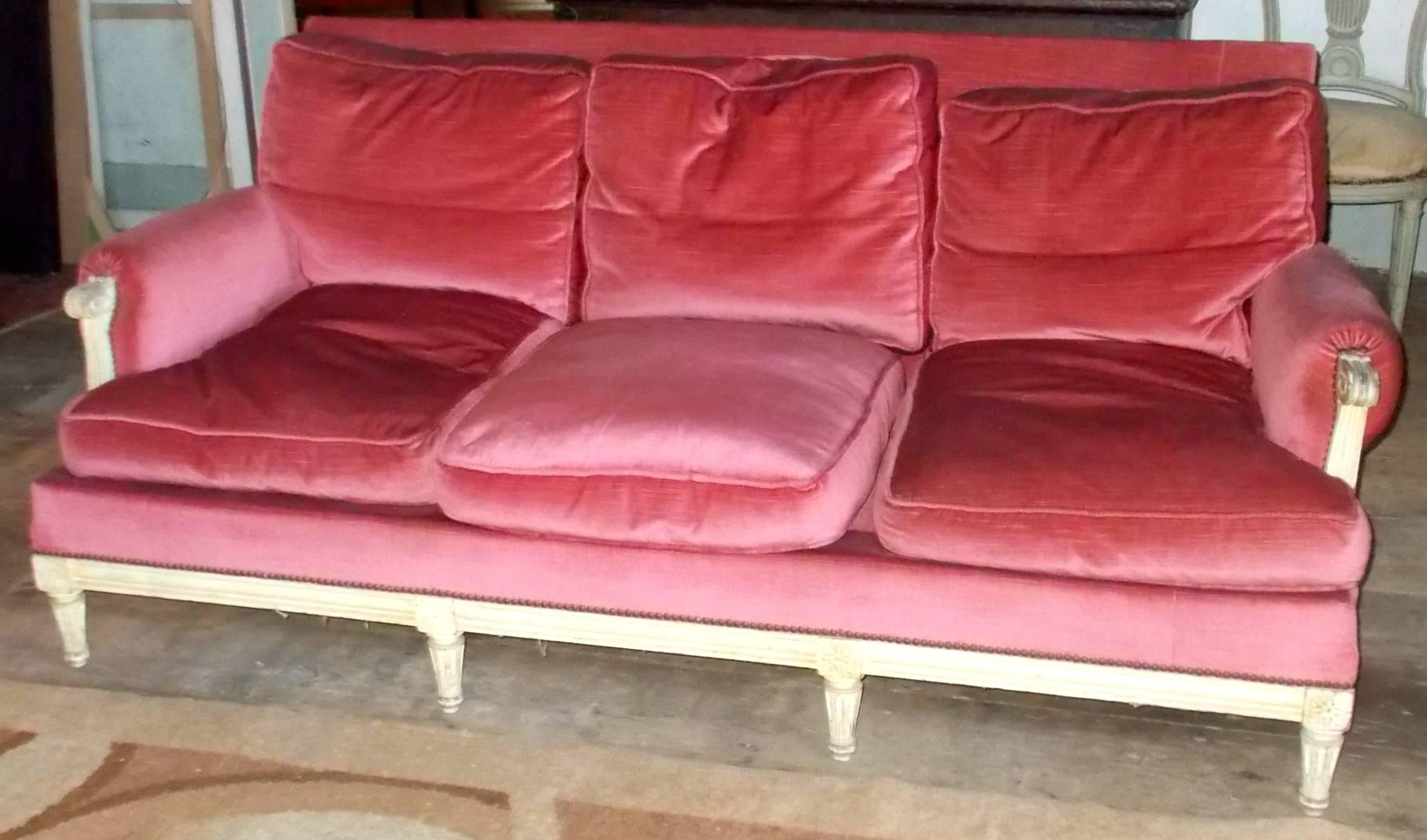 Maurice Hirsch Sofa and Armchairs, 1940s, Louis XVI Style In Good Condition For Sale In Sharon, CT