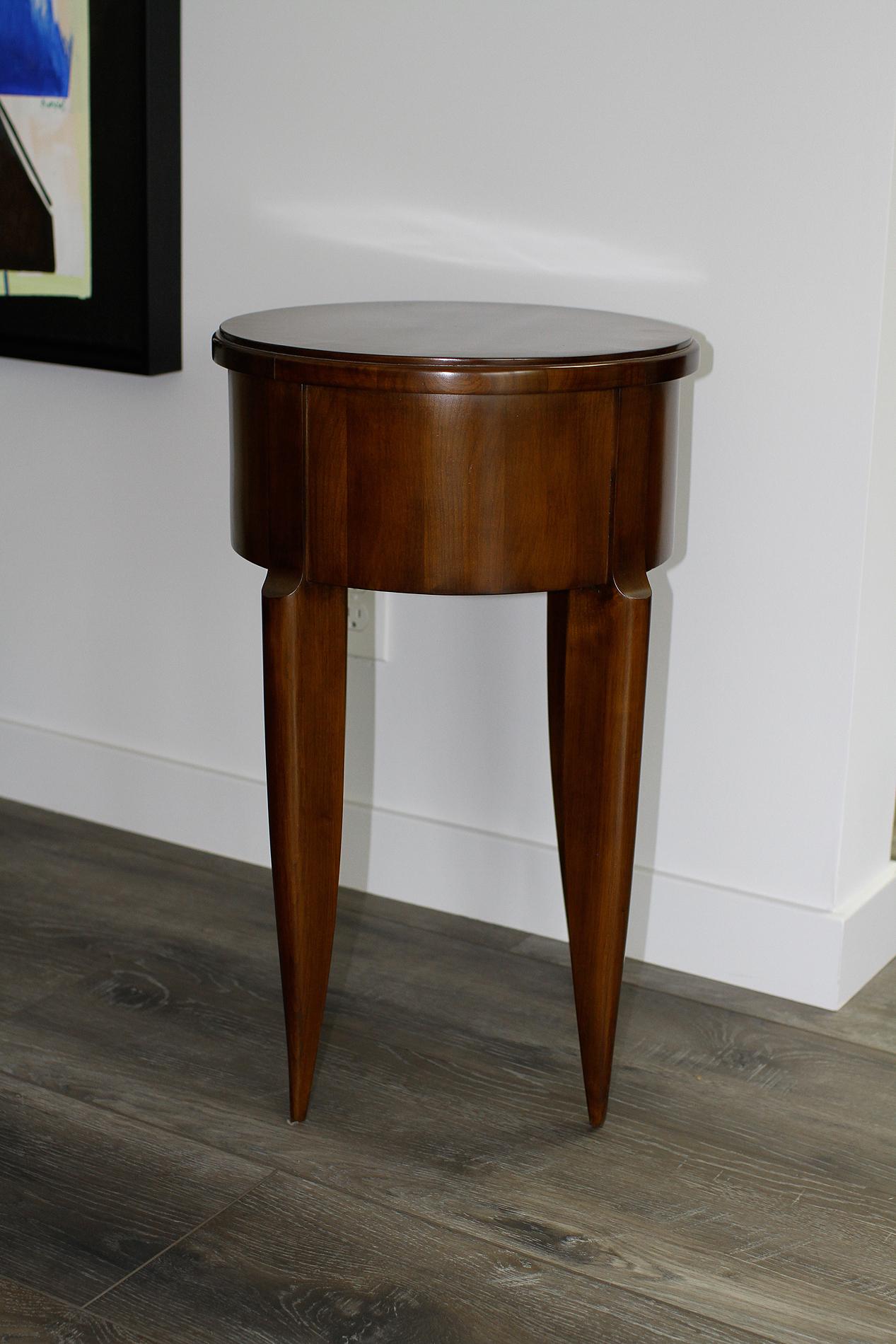 Maurice & Leon Jallot Pair of Side Tables, 1945 In Excellent Condition In Encino, CA