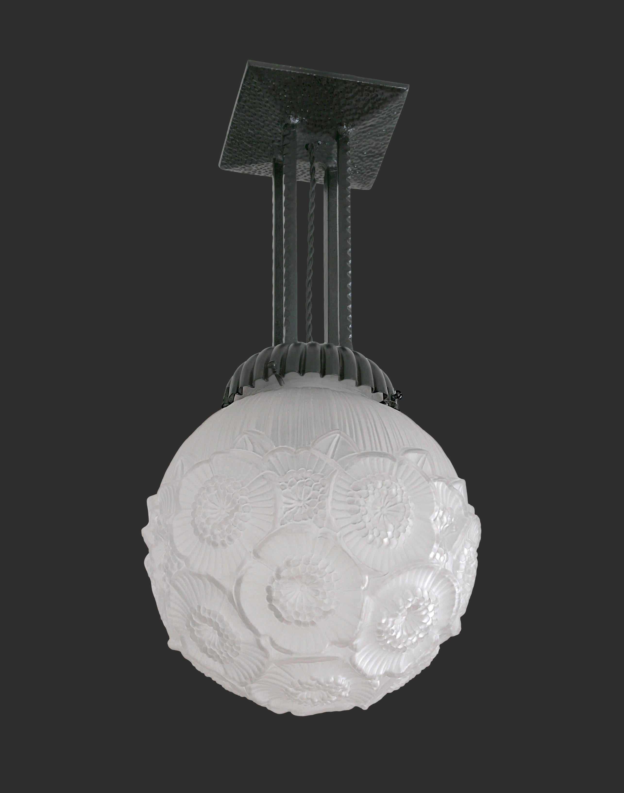 Molded Maurice Model Large French Art Deco Floral Ball Pendant Chandelier, 1920 For Sale