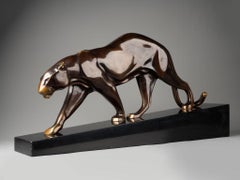 Maurice Prost : "Walking Panthera", Sculpture en bronze des années 30 sur socle en marbre noir