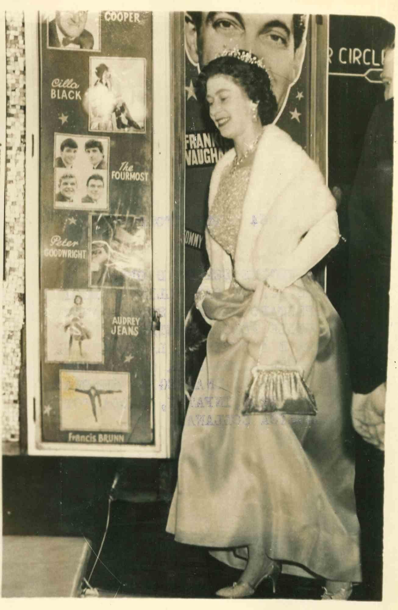 Maurice Sayers Portrait Photograph - Queen Elizabeth II - Vintage Photograph 1964