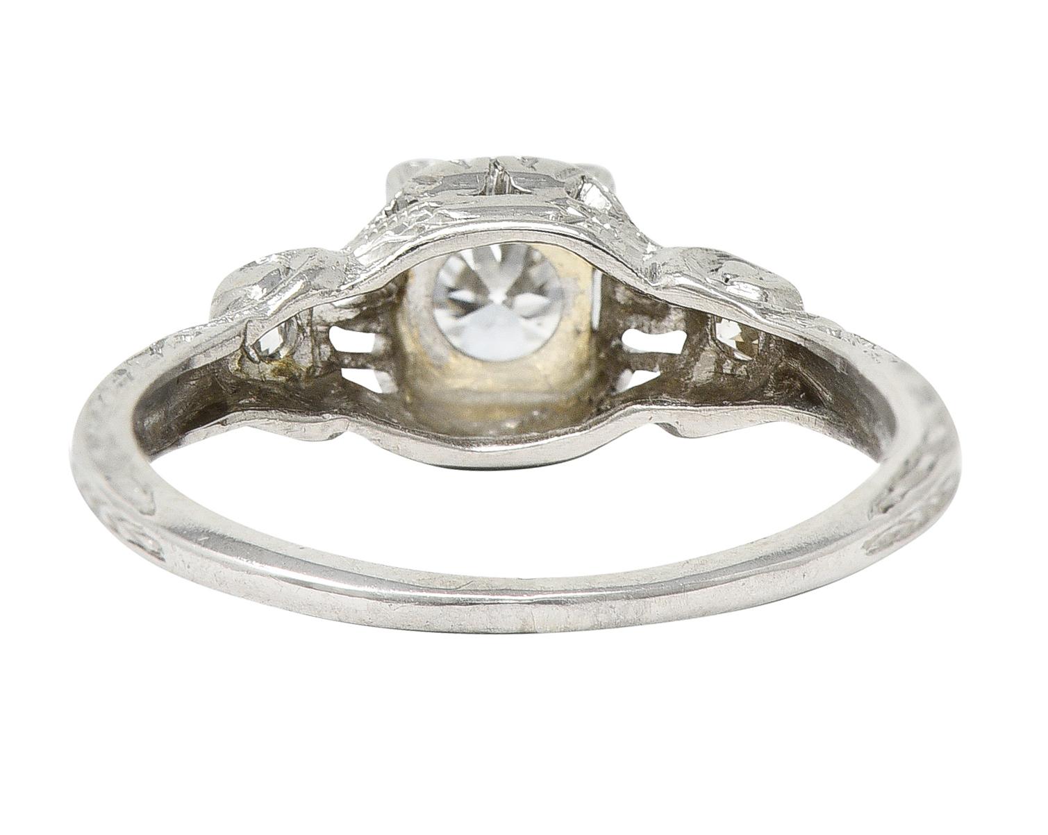 Verlobungsring mit verschnörkeltem Platinring von Tishman mit 0,40 Karat Diamanten im Art déco-Stil für Damen oder Herren im Angebot
