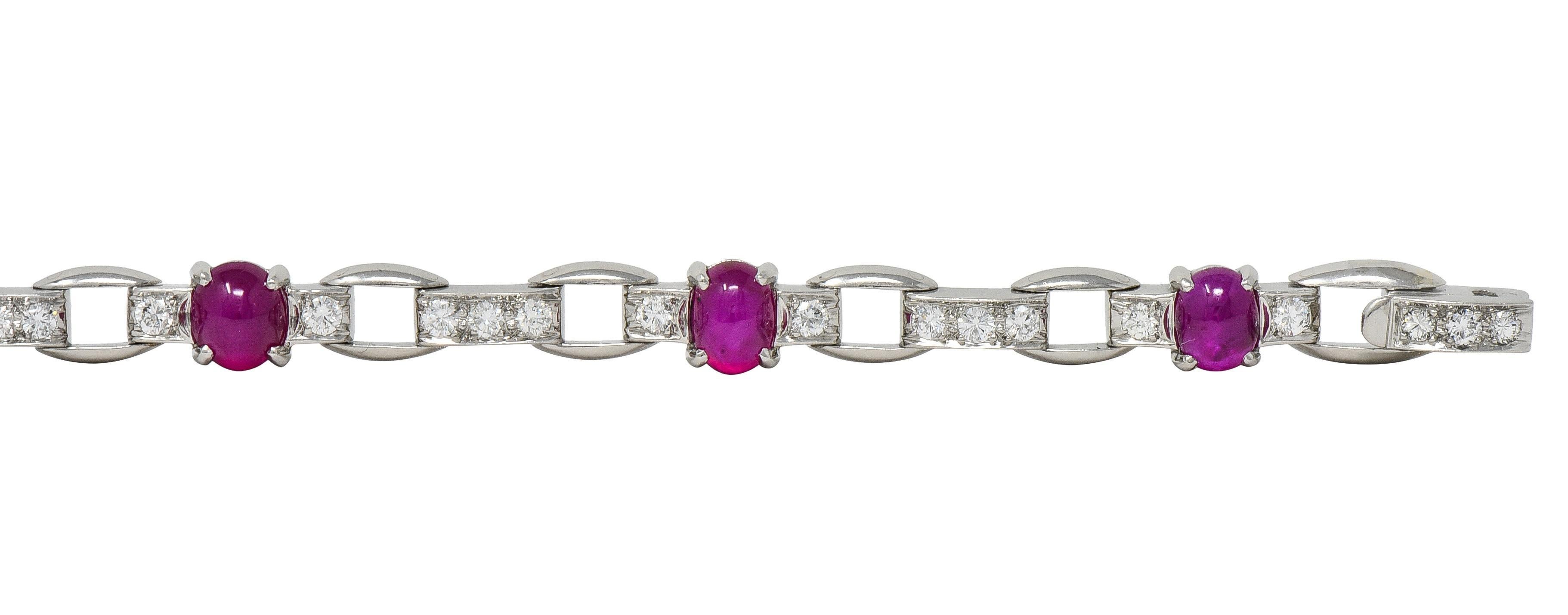 Maurice Tishman Art Deco 9.96 CTW Ruby Diamond Platinum Vintage Line Bracelet Excellent état - En vente à Philadelphia, PA