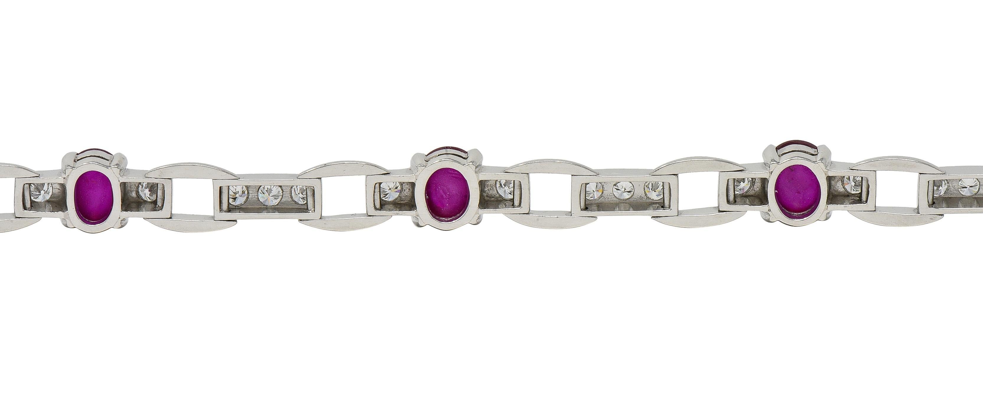 Maurice Tishman Art Deco 9.96 CTW Ruby Diamond Platinum Vintage Line Bracelet en vente 1
