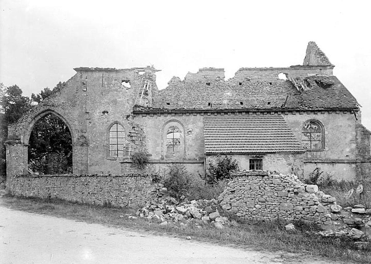 Damaged Church of Charleville After War - Original gouache on paper, Handsigned 7