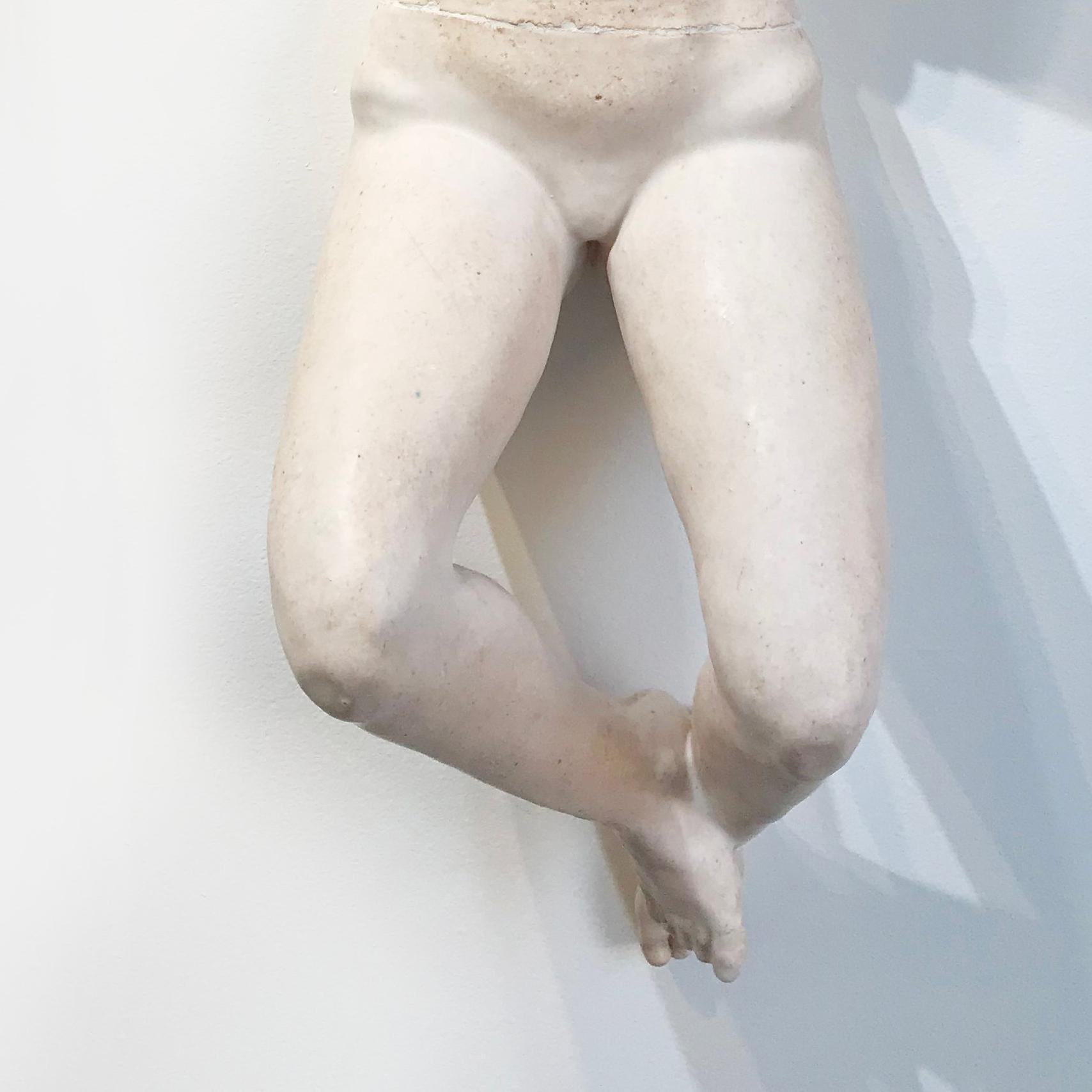MUJER DORMIDA XI - Contemporary Sculpture by Mauricio Cortés