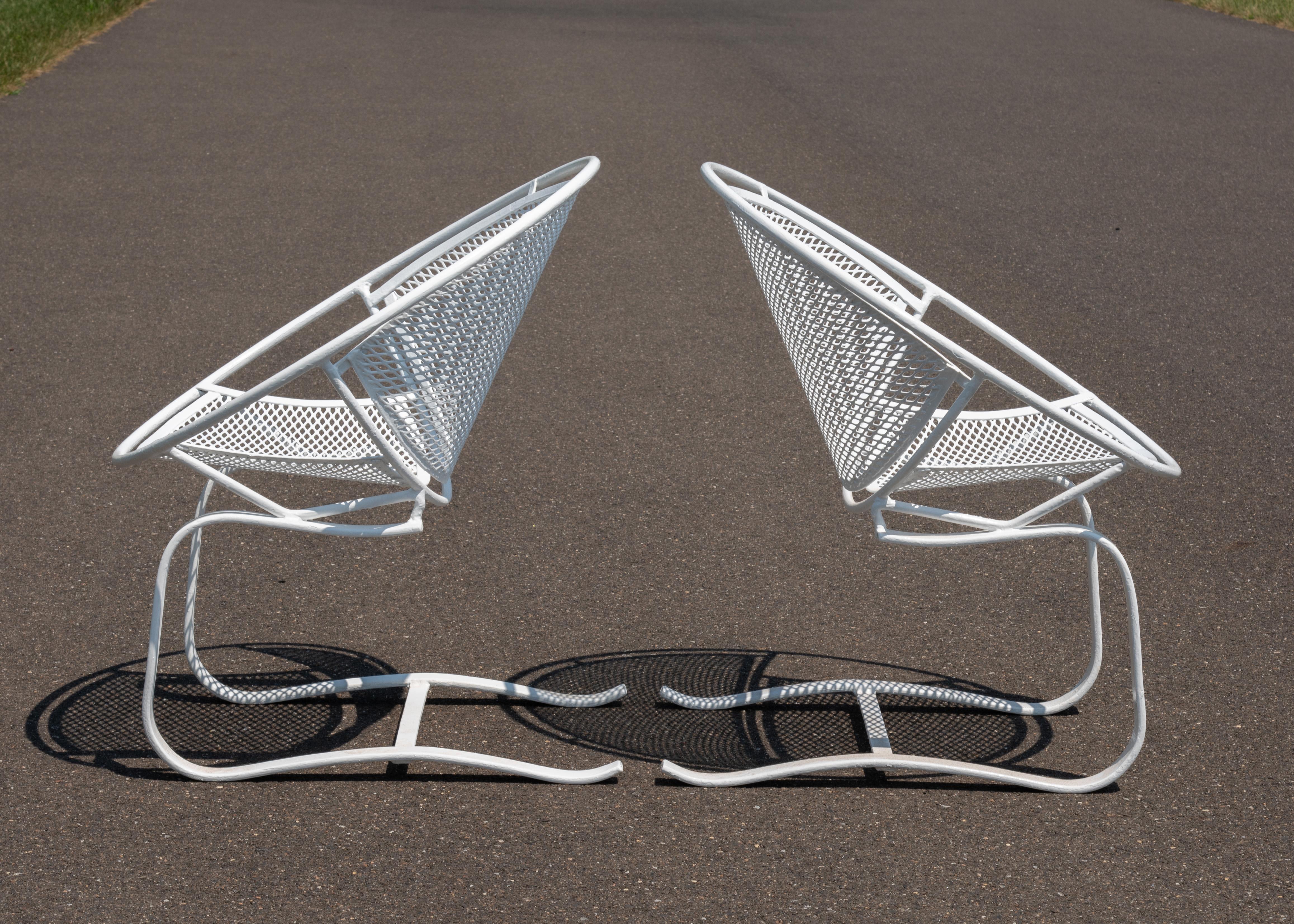 Iron Maurizio Tempestini for Salterini Cantilevered Radar Spring Lounge Chairs a Pair For Sale