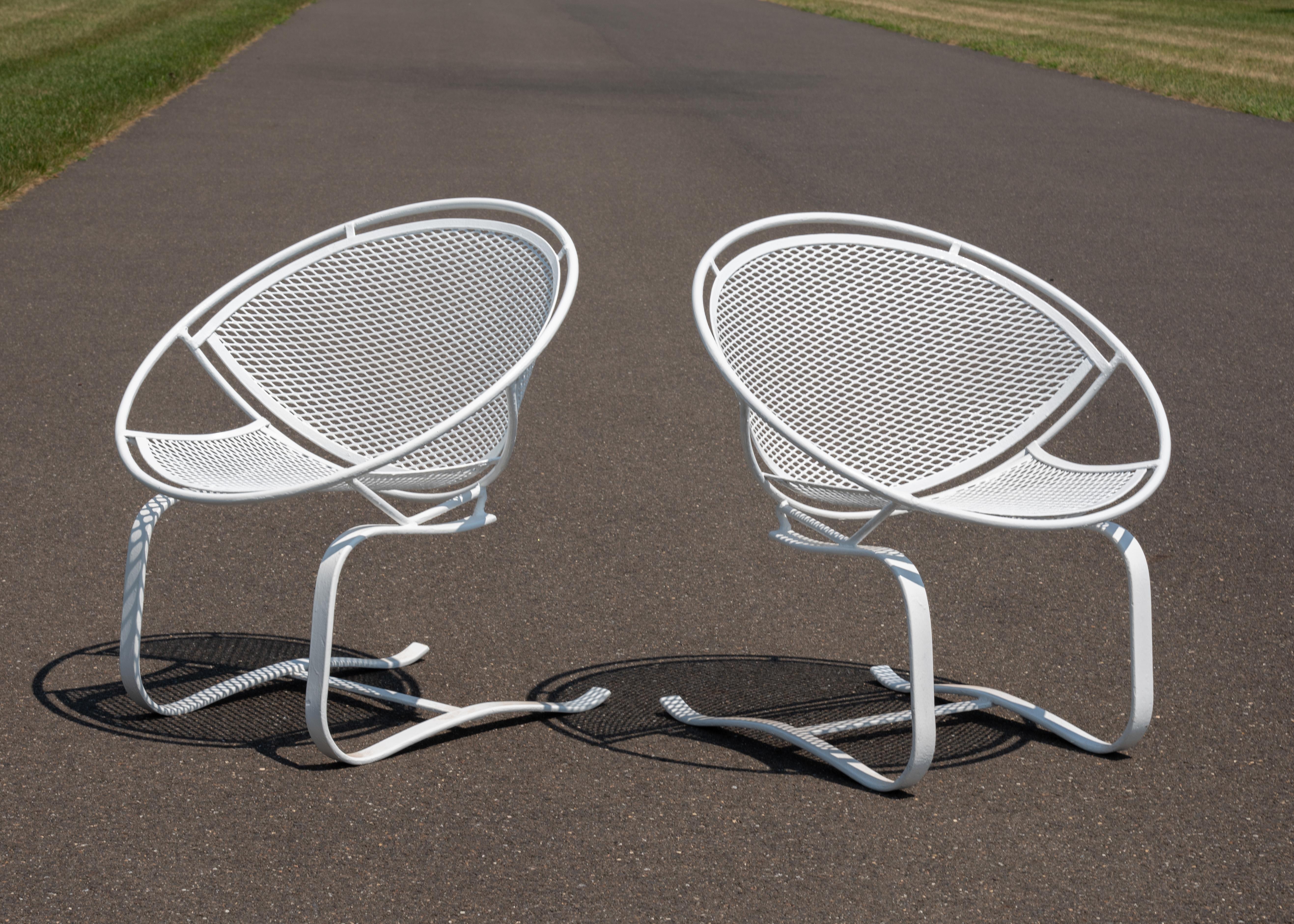 Maurizio Tempestini for Salterini Cantilevered Radar Spring Lounge Chairs a Pair For Sale 1
