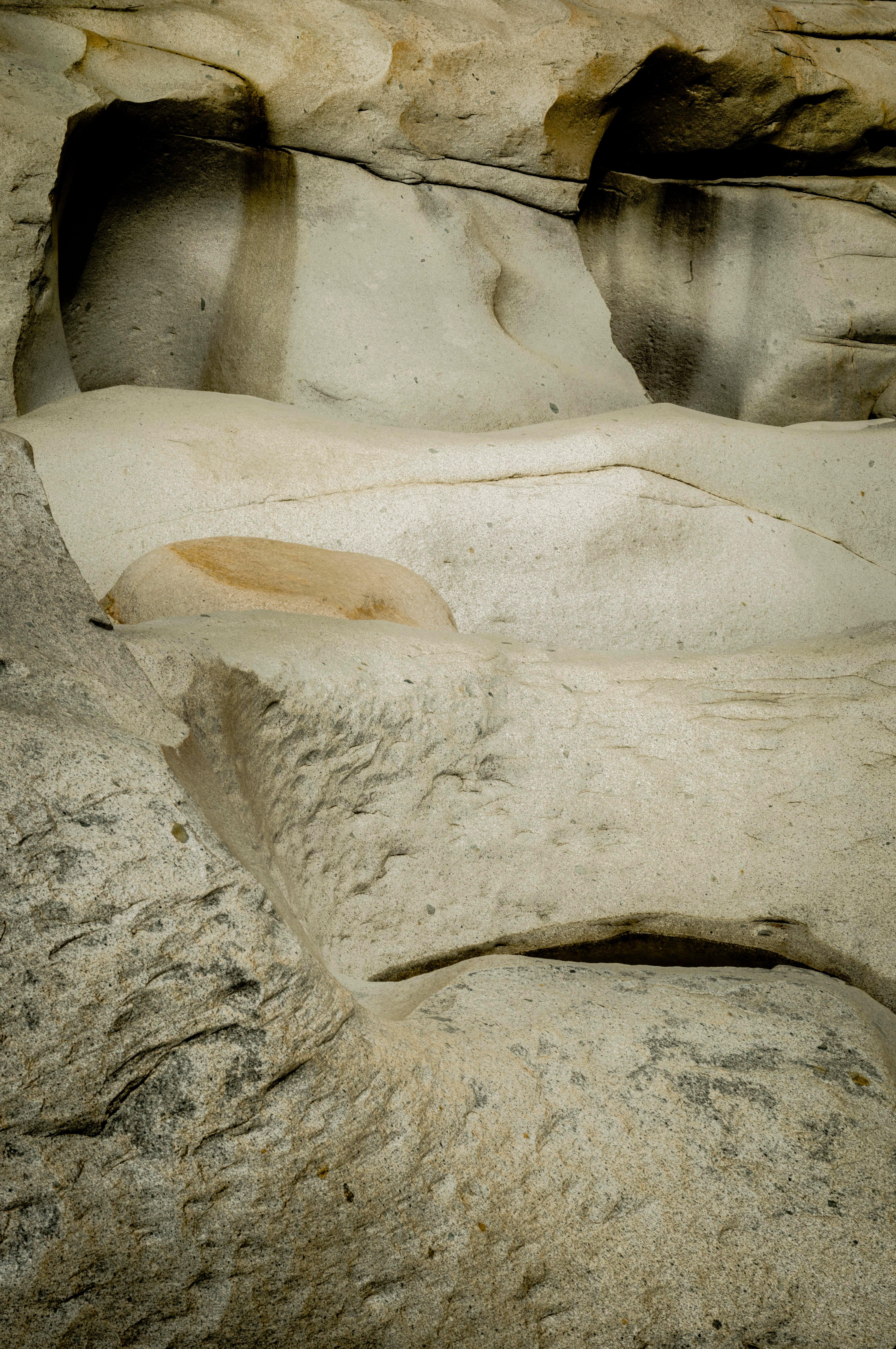 Untitled III and Untitled I. Abstract rocks landscape color photographs - Photograph by Mauricio Velez