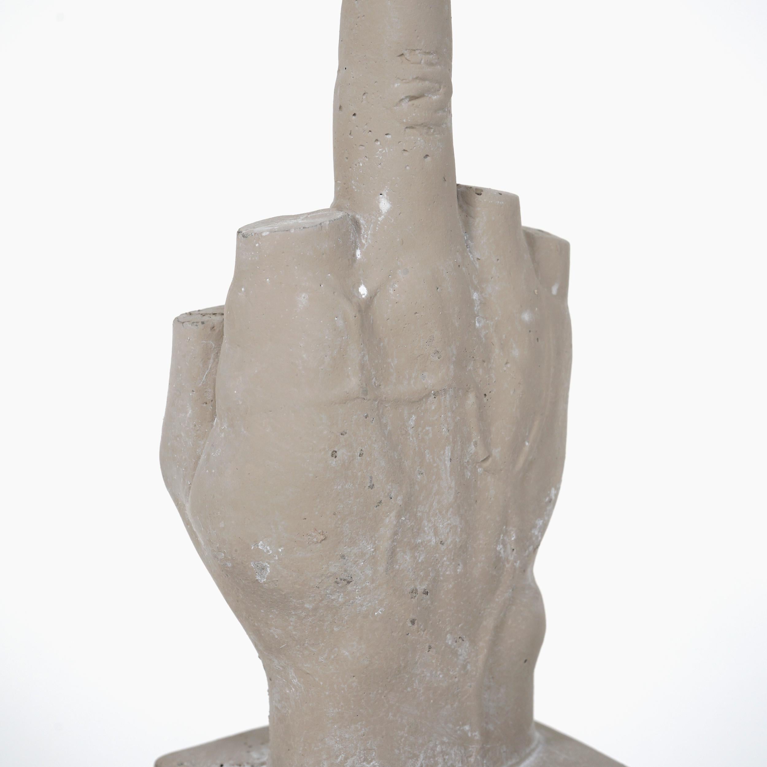 Maurizio Cattelan L.O.V.E. (2015) Sculpture d'art en béton édition limitée en vente 8
