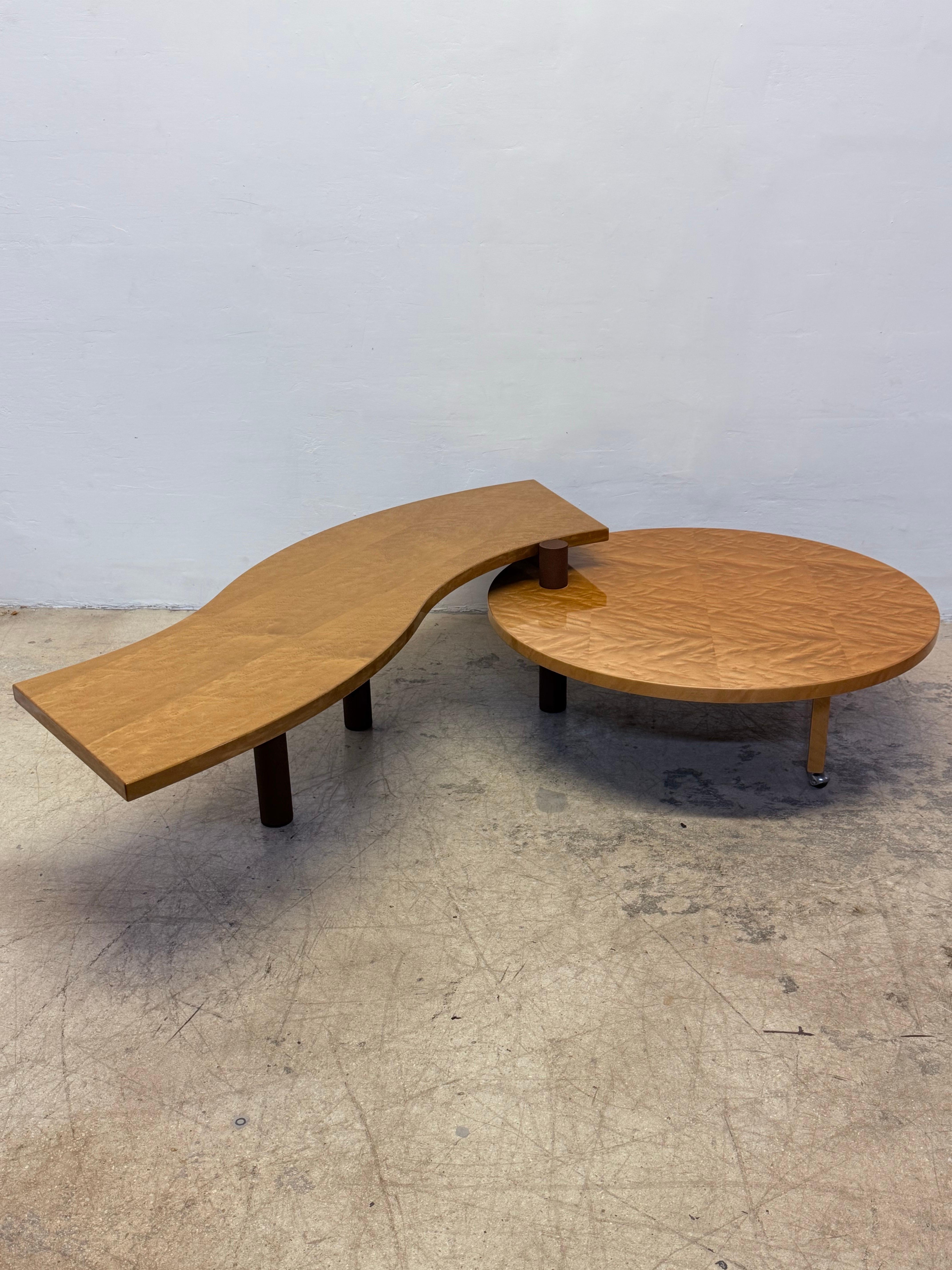 Mesa baja giratoria de madera de Burlwood de Maurizio Salvato para Saporiti Italia, años 80 Metal en venta
