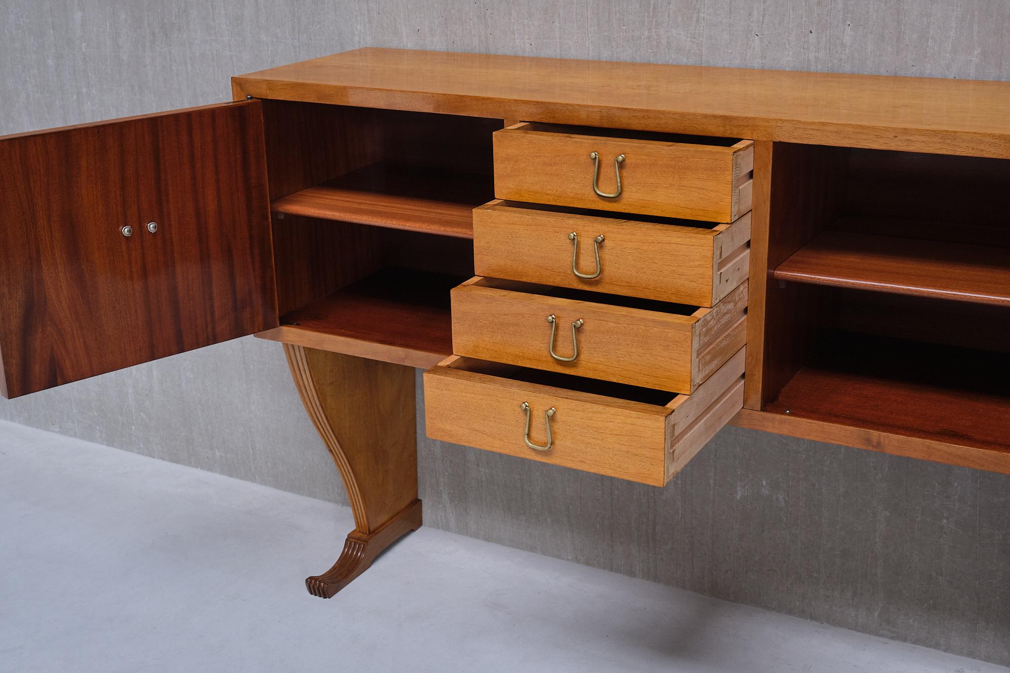 Credenza attribuita a Maurizio Tempestini in noce e ottone, Firenze, anni '40 in vendita 6