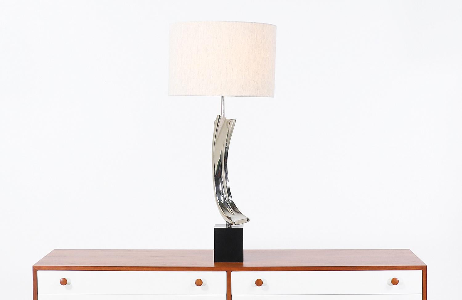 Richard Barr y Harold Weiss Lámpara de mesa cromada para Laurel Lamp Co. en Excelente estado para la venta en Los Angeles, CA