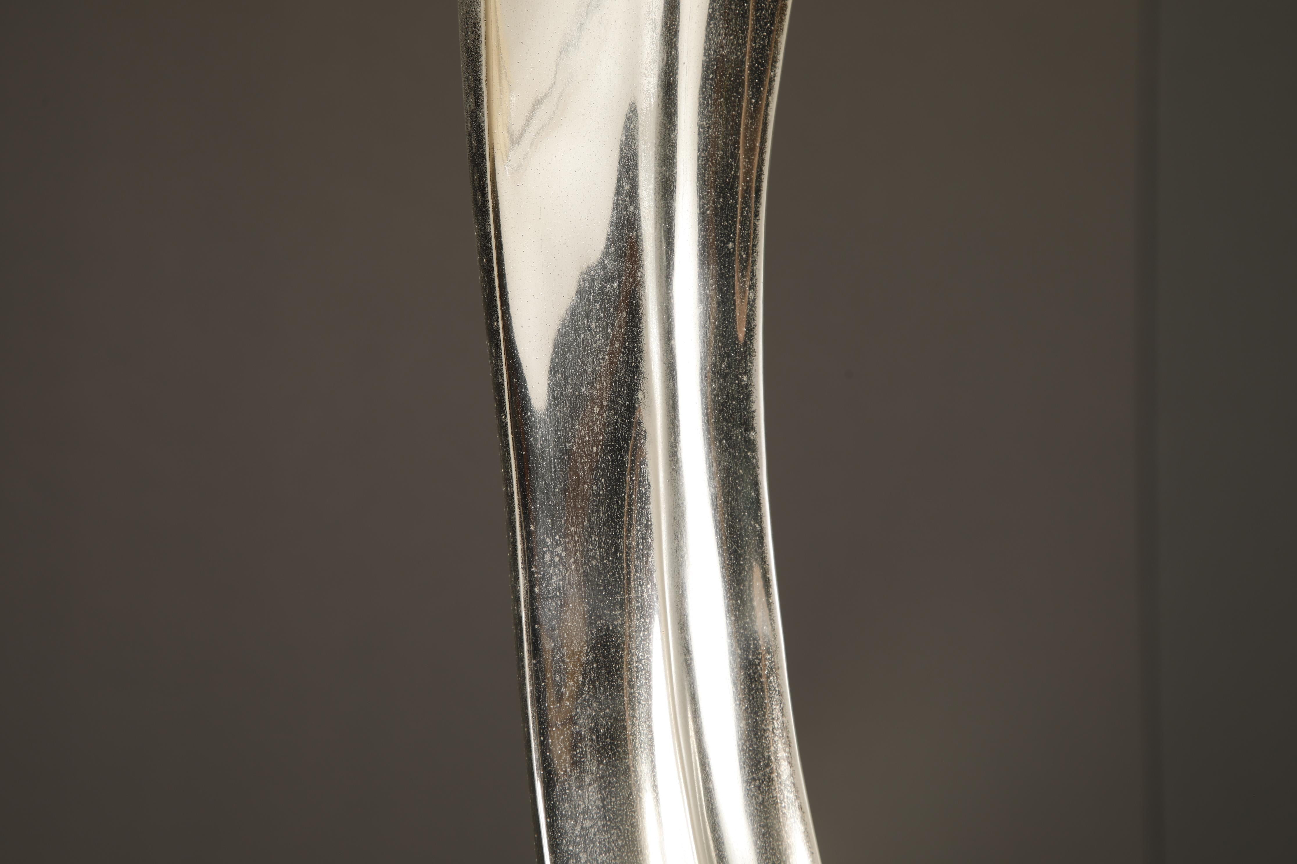 Maurizio Tempestini per Laurel Lamp Co Lampada da tavolo scultorea ad arco in cromo, anni '70 in vendita 4