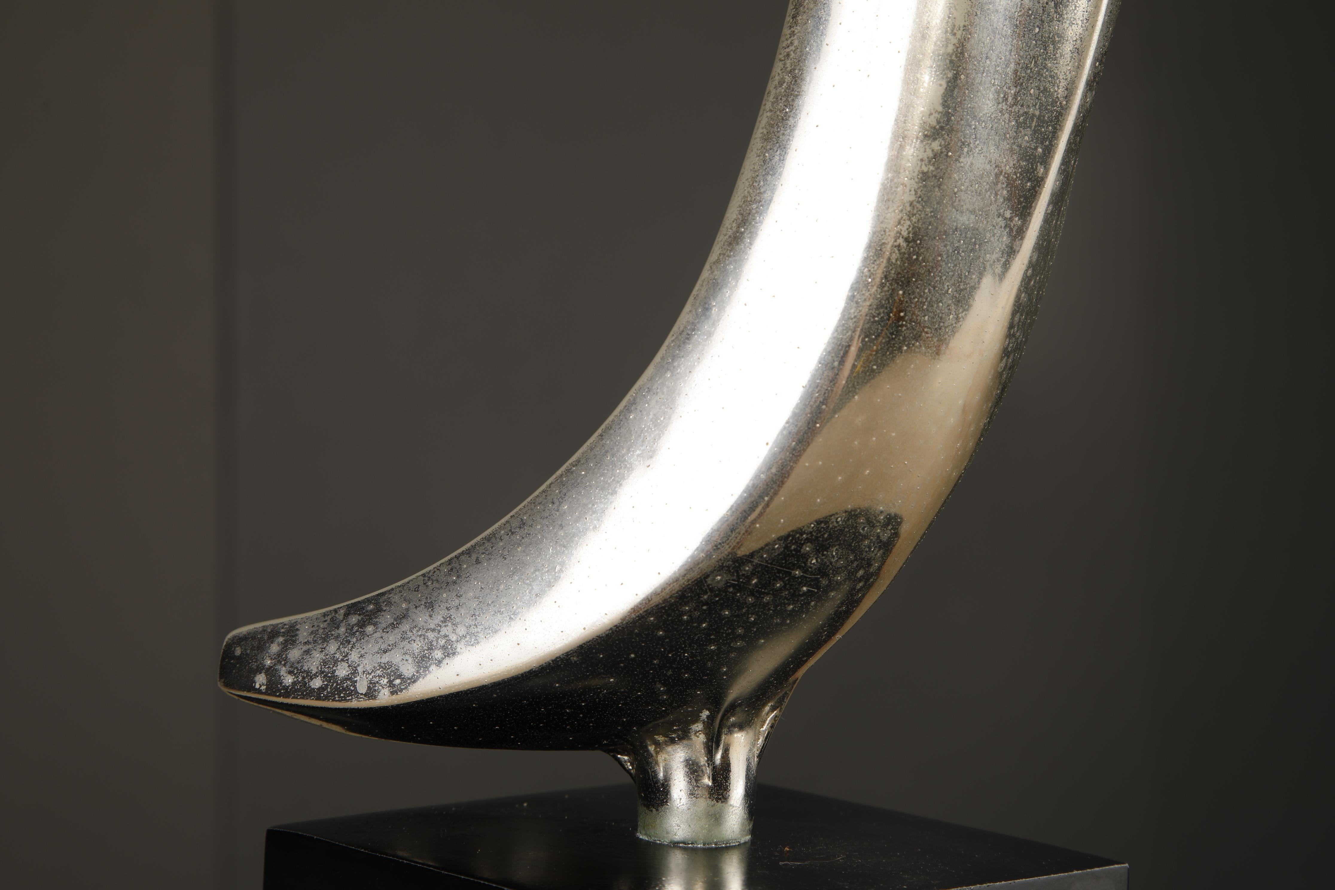 Maurizio Tempestini per Laurel Lamp Co Lampada da tavolo scultorea ad arco in cromo, anni '70 in vendita 7