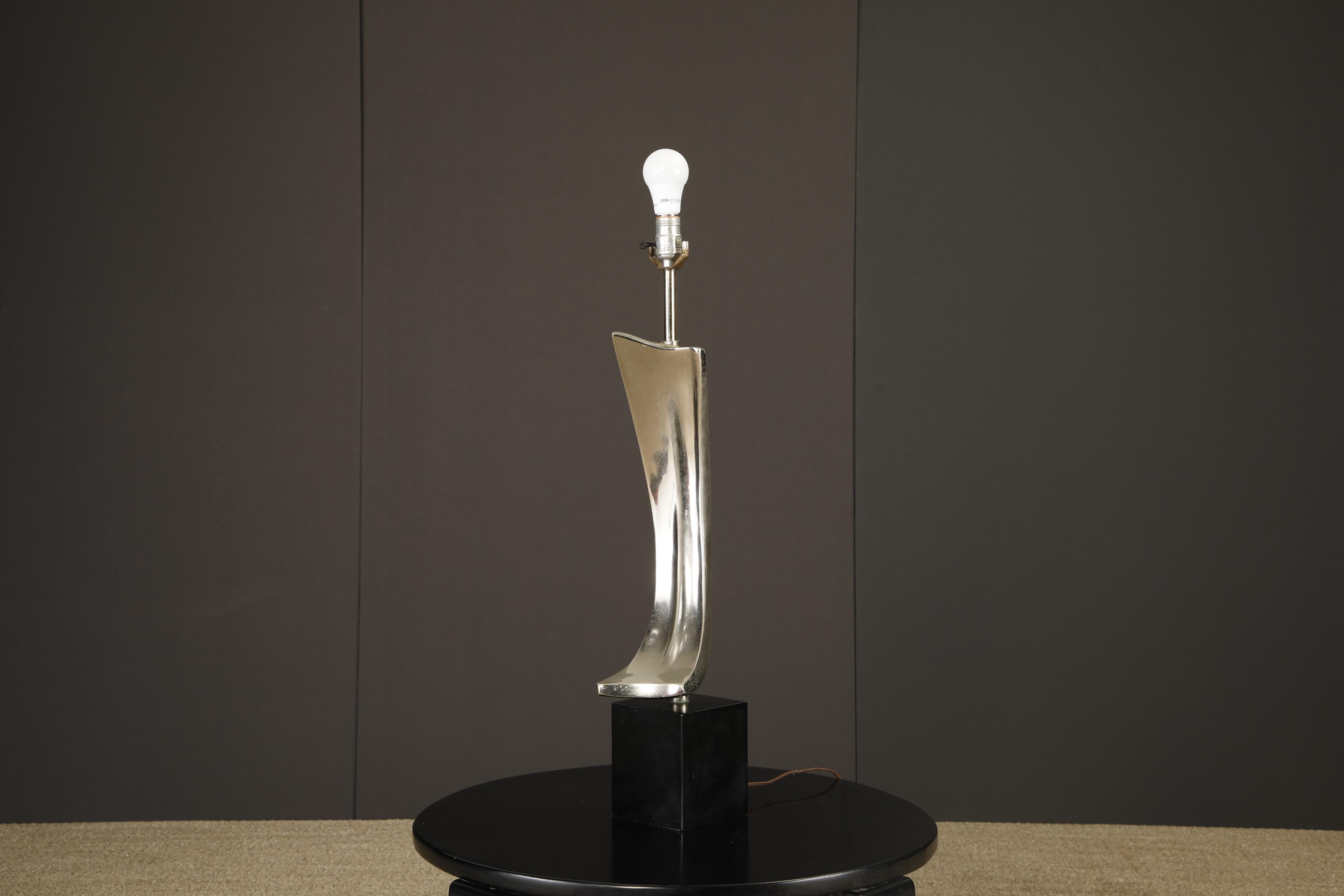Maurizio Tempestini per Laurel Lamp Co Lampada da tavolo scultorea ad arco in cromo, anni '70 in vendita 2