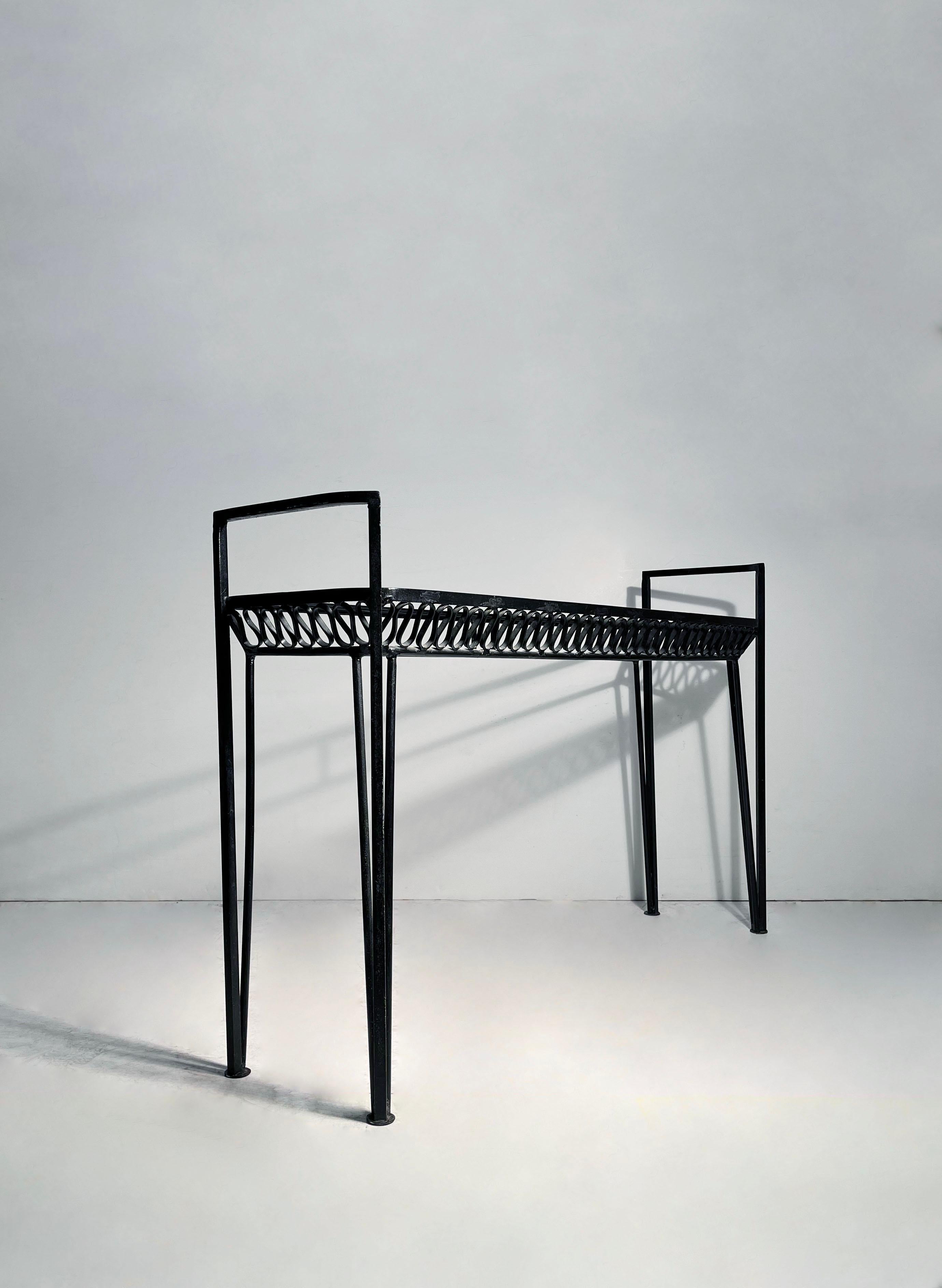 Mid-Century Modern Console ruban en fer forgé Maurizio Tempestini pour Salterini en vente